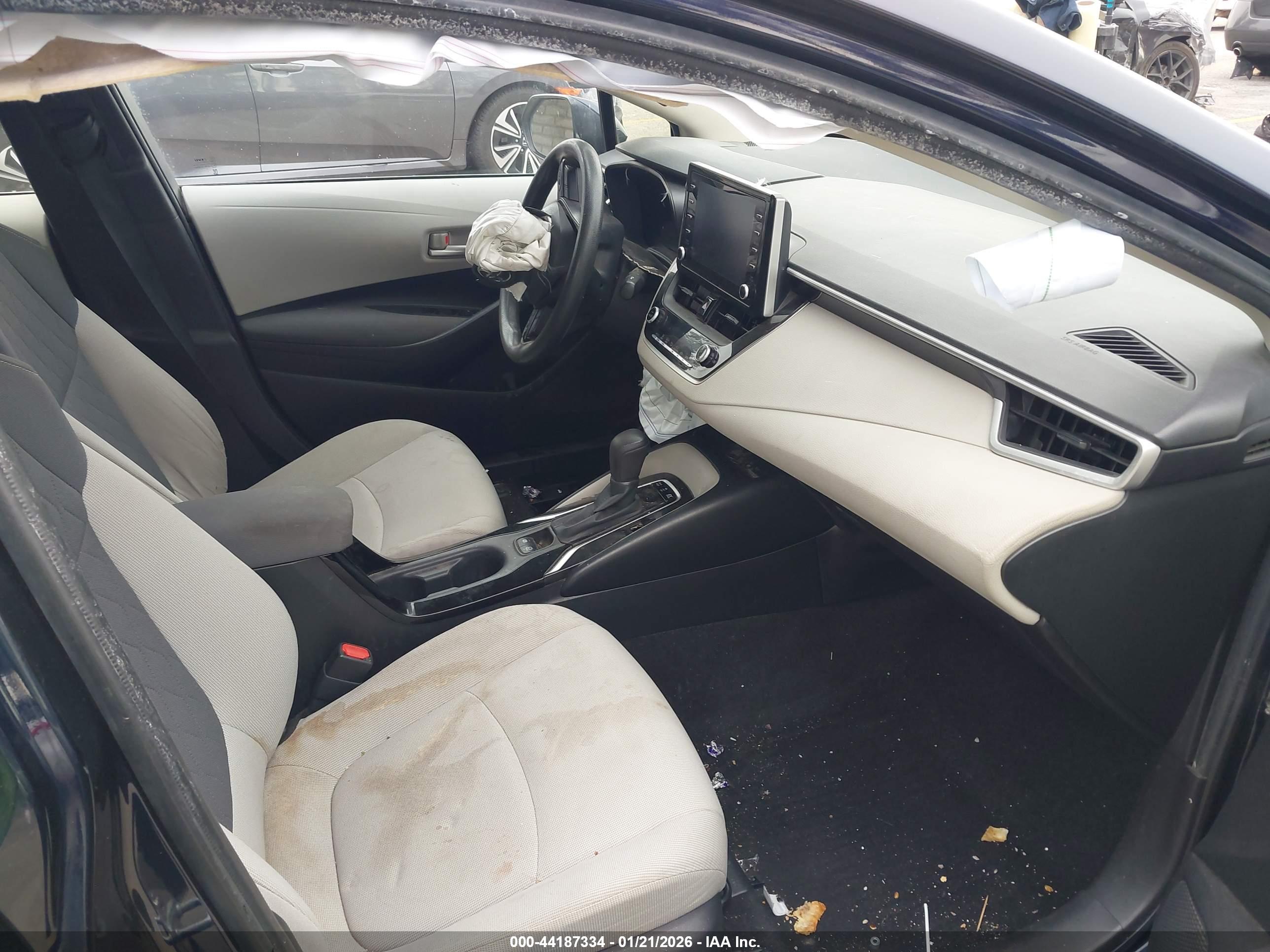 TOYOTA COROLLA image 5