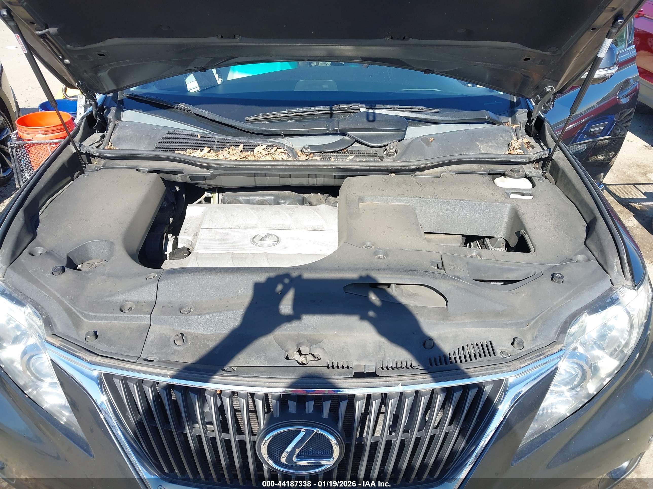 LEXUS RX image 10
