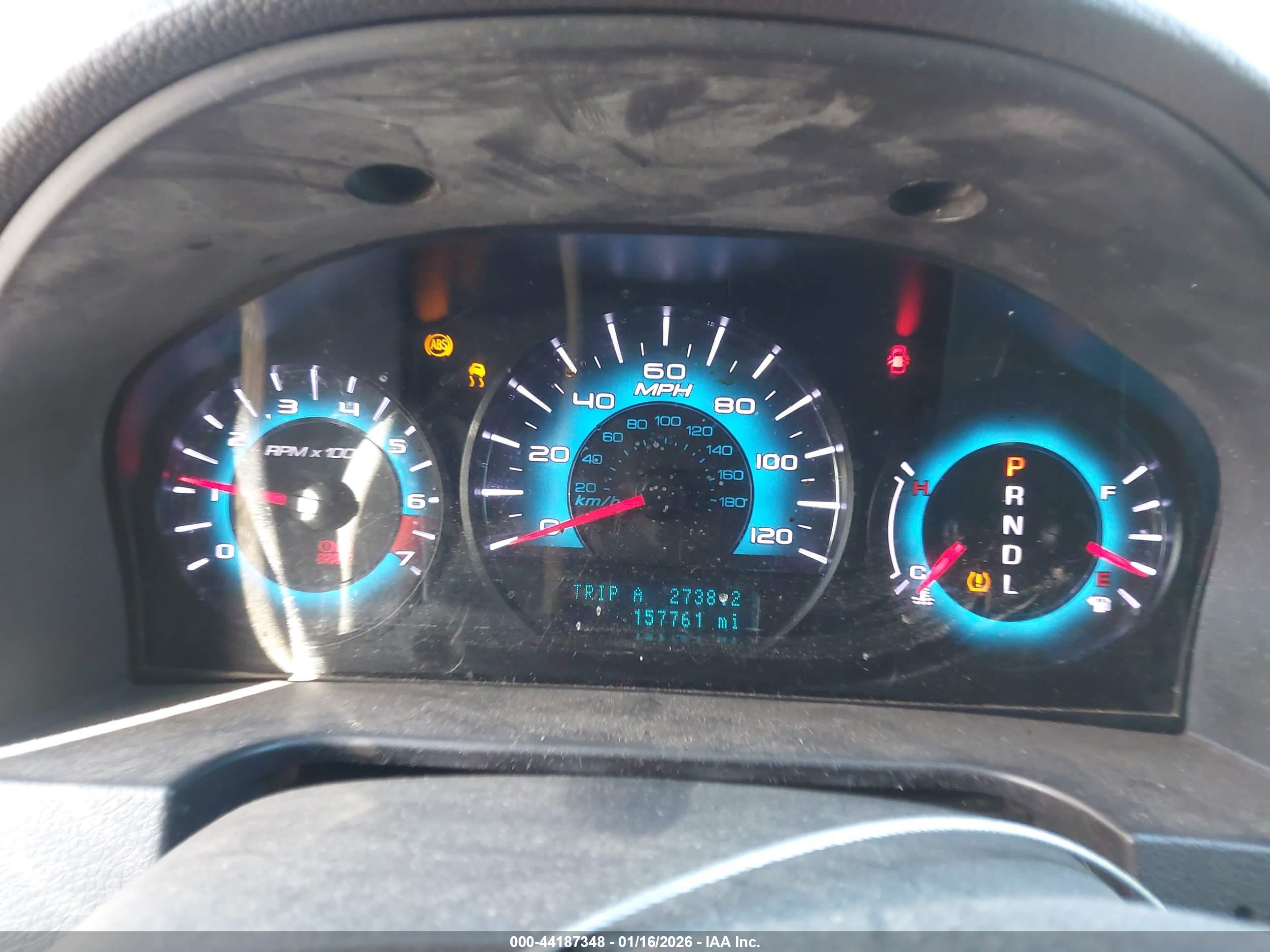 FORD FUSION image 7