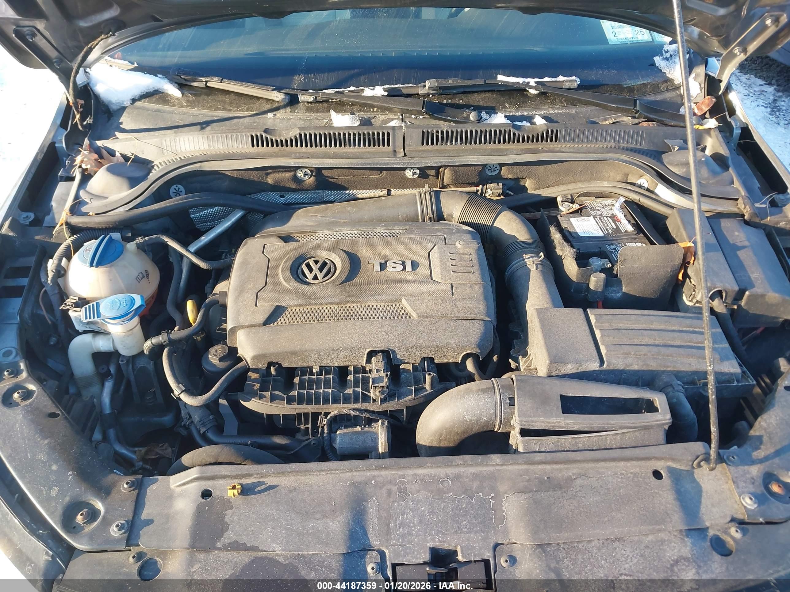 VOLKSWAGEN JETTA image 10