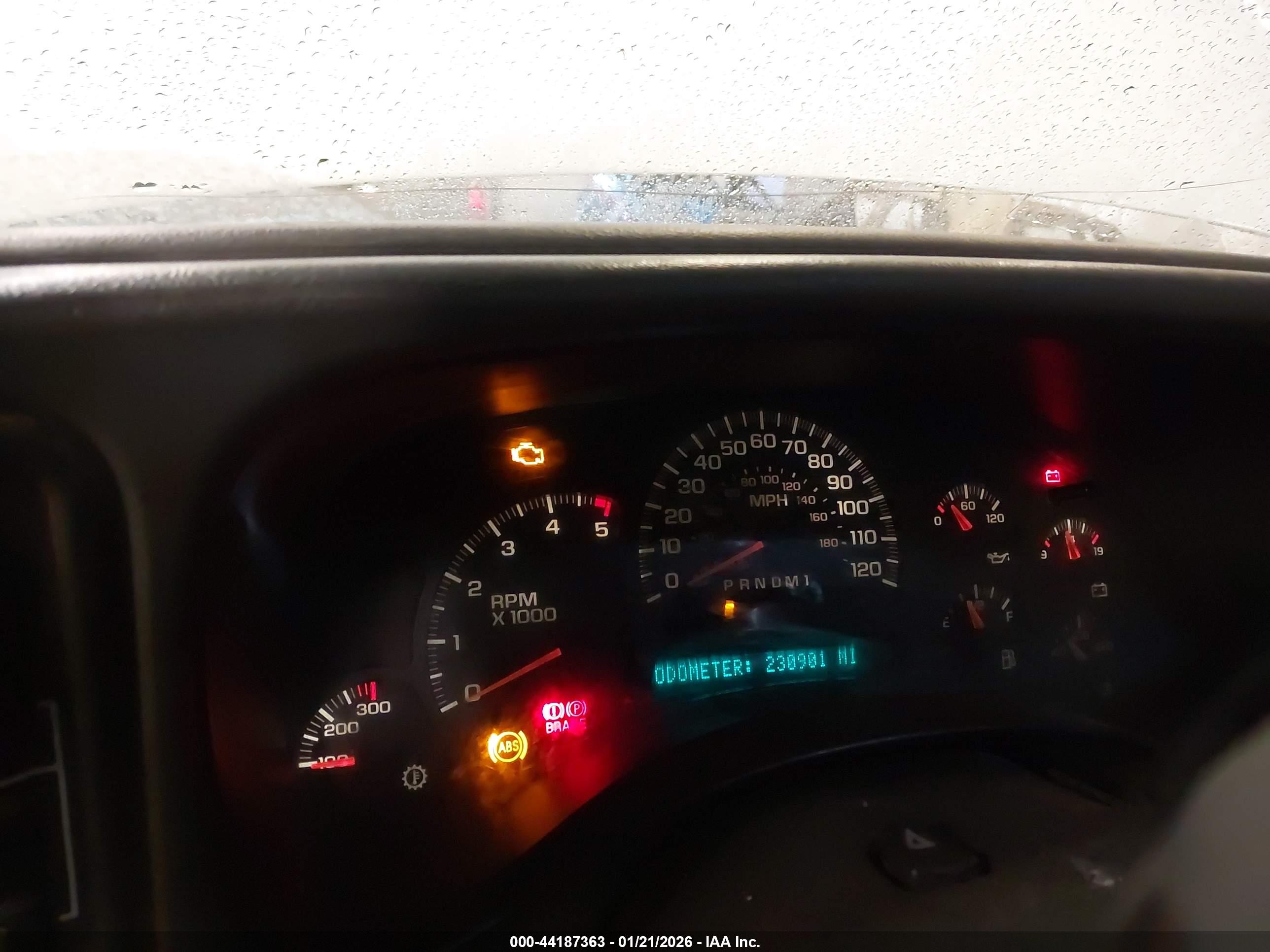 GMC SIERRA image 7