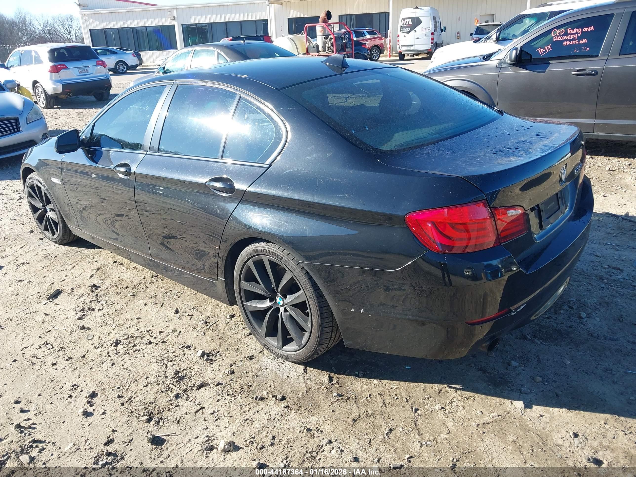 BMW 535I image 3