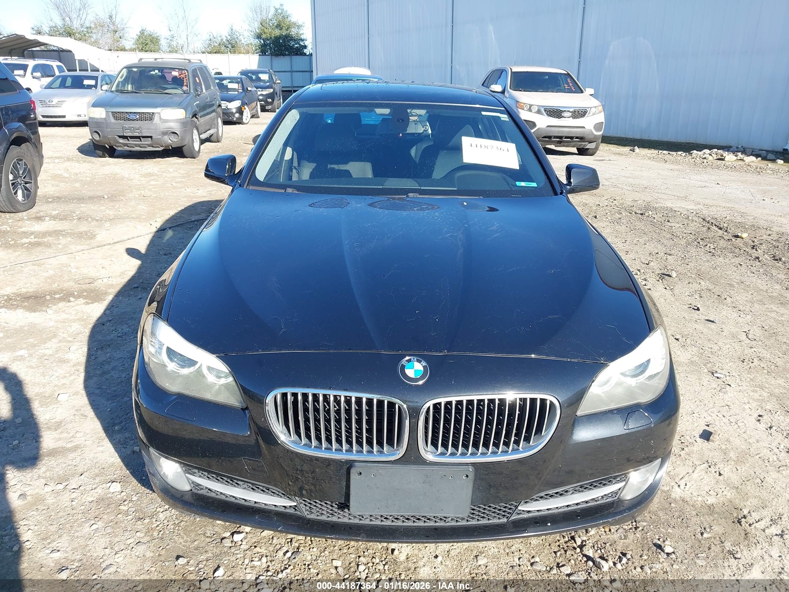 BMW 535I image 6