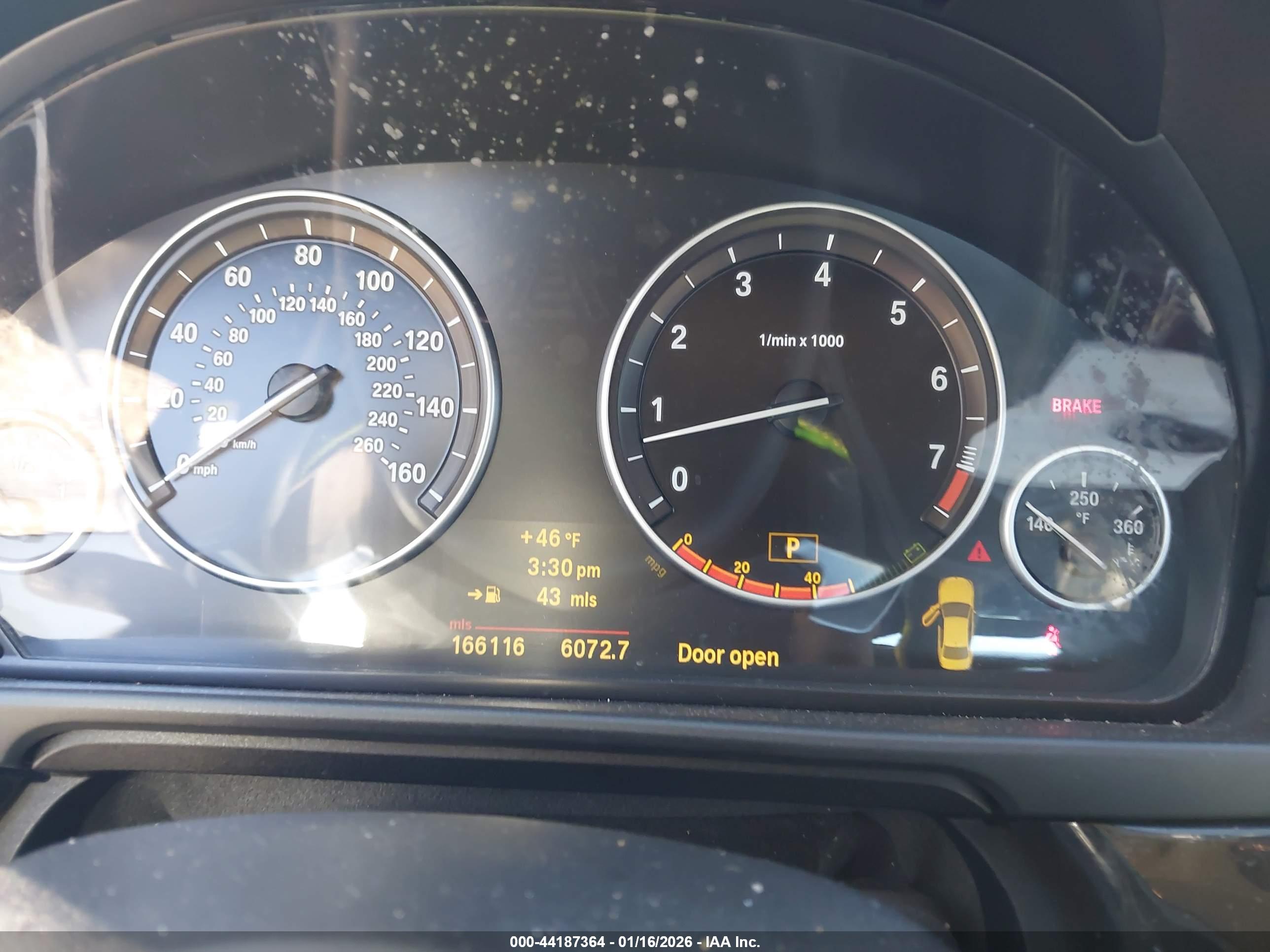 BMW 535I image 7