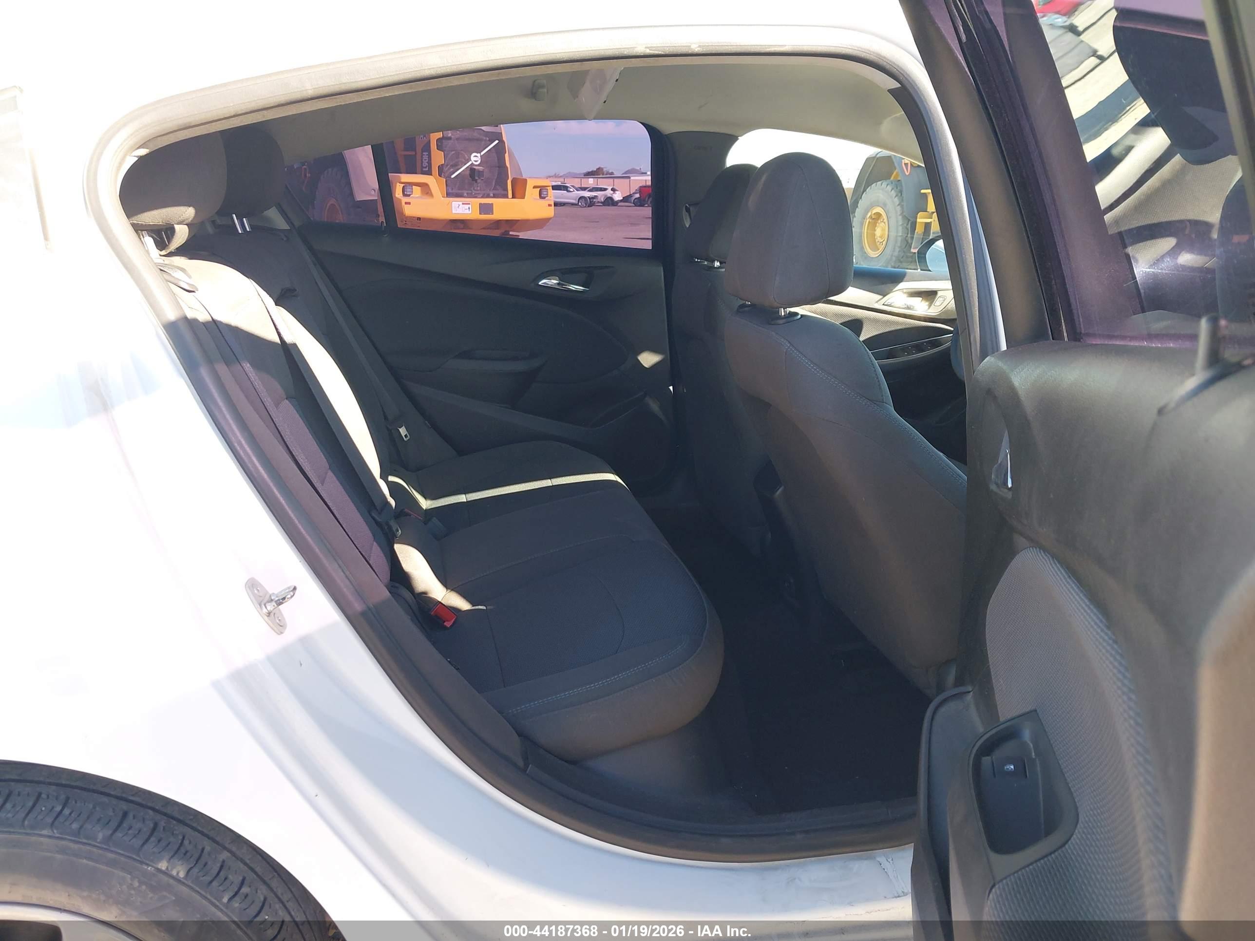 CHEVROLET CRUZE image 8