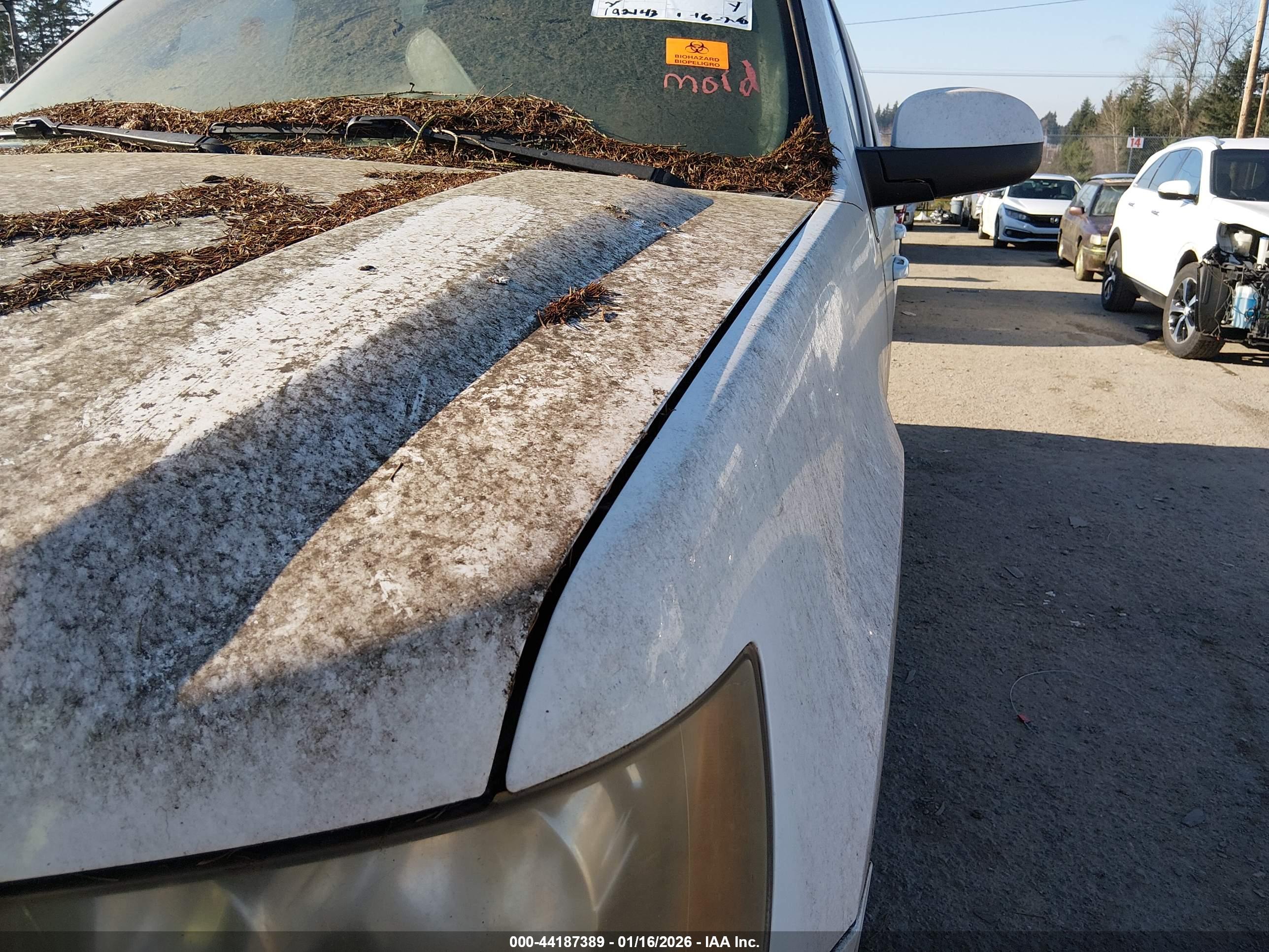 CHEVROLET TAHOE image 6