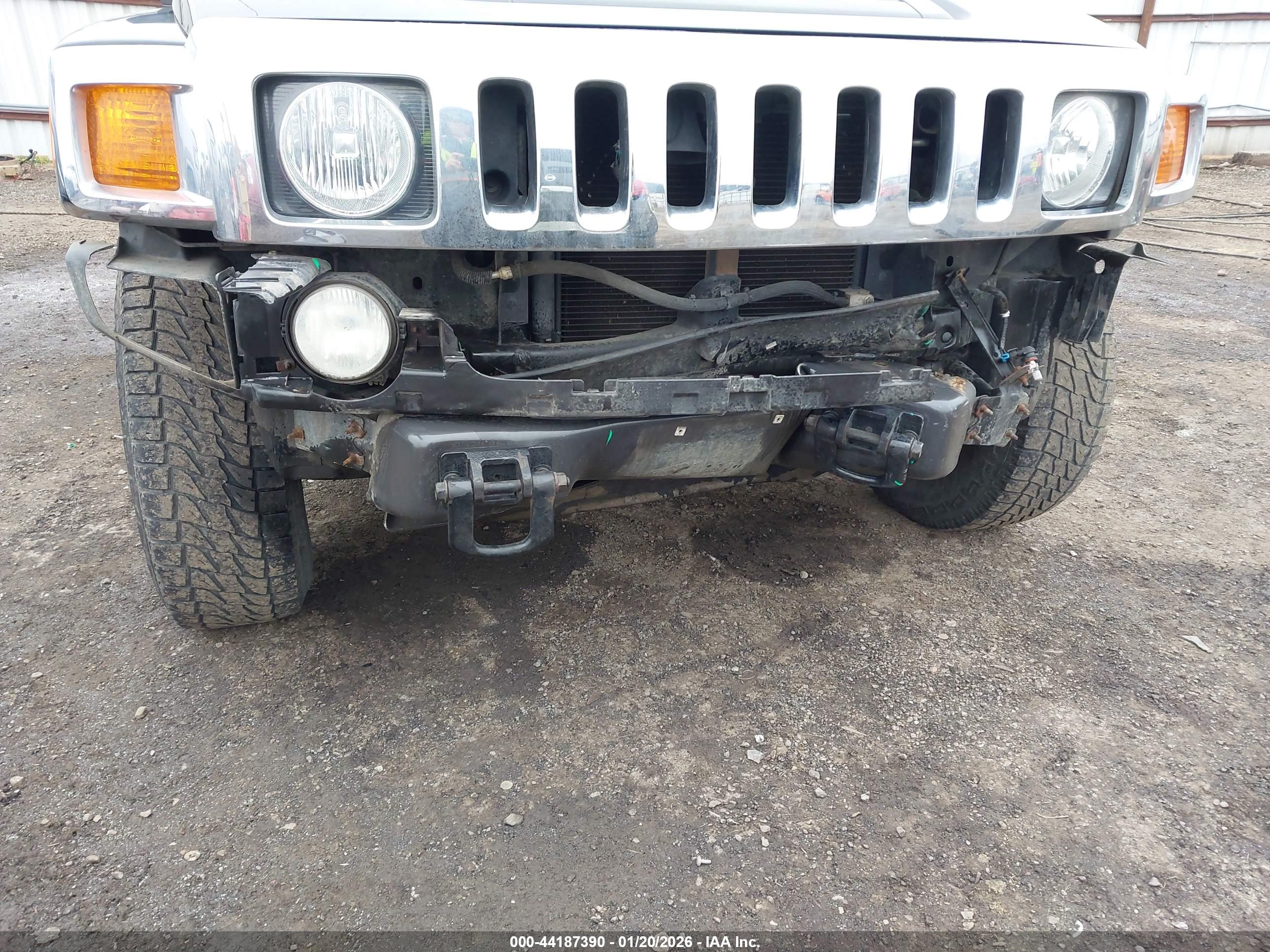 HUMMER H3 image 6