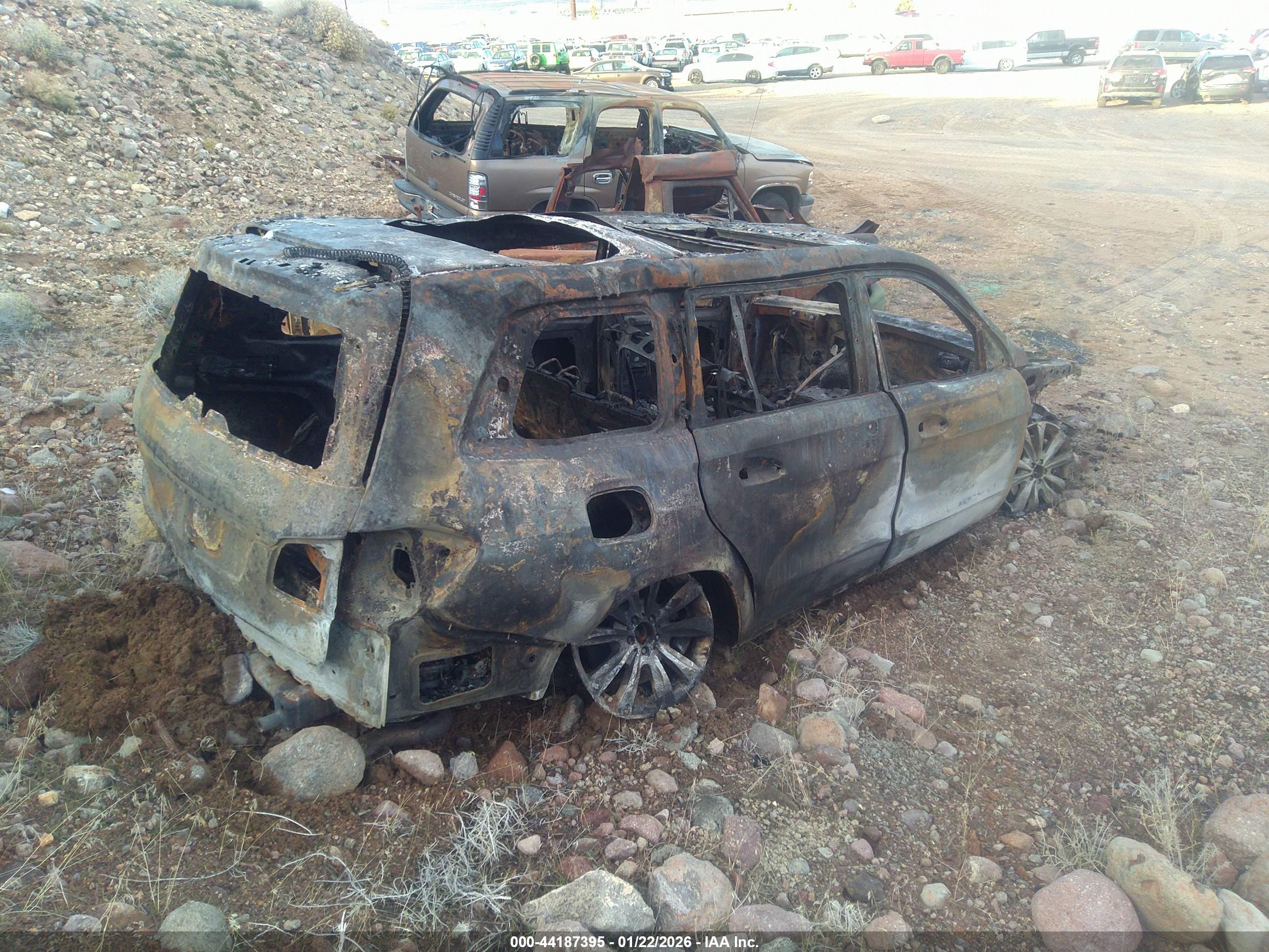 MERCEDES-BENZ GL image 4