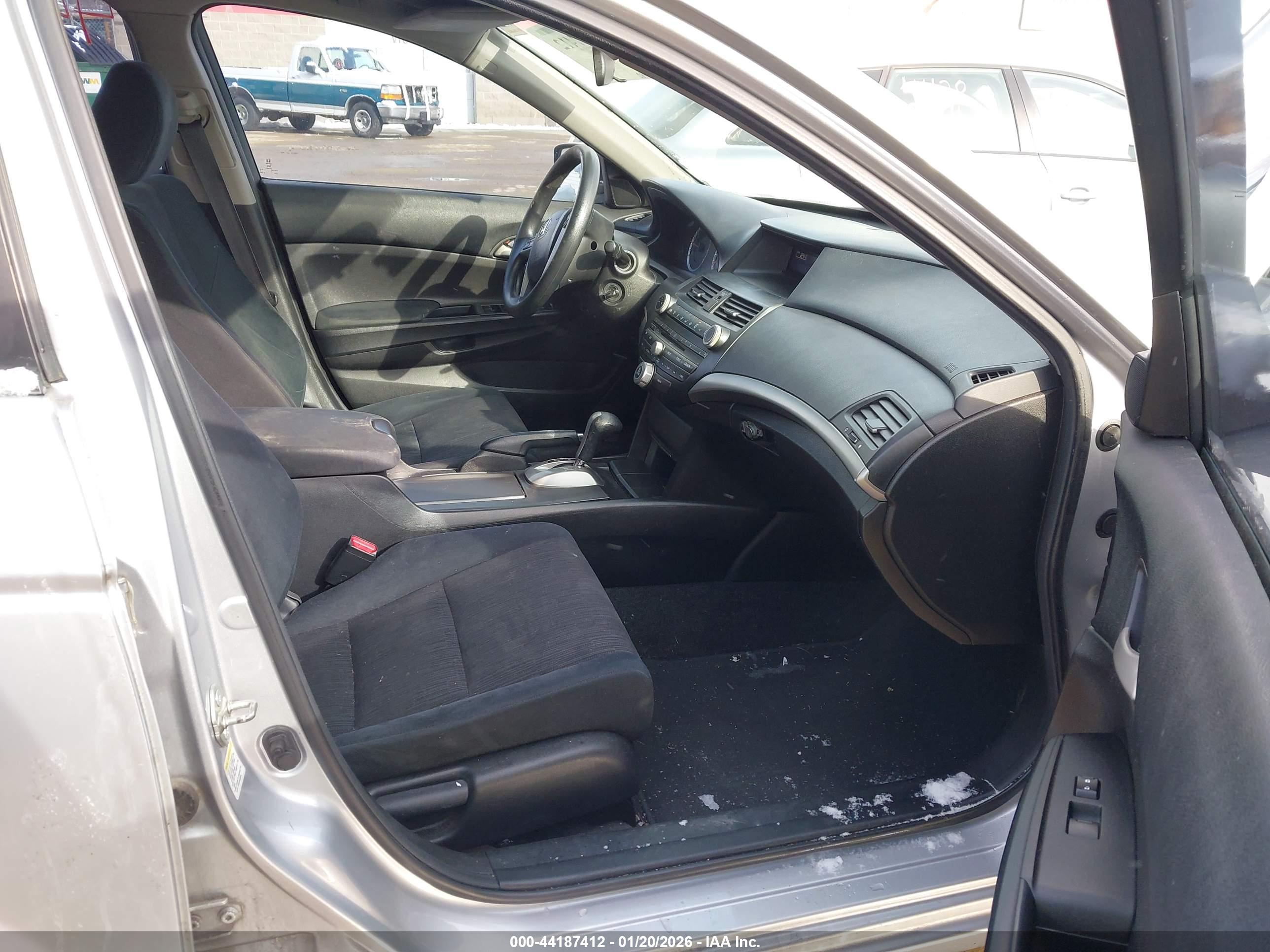 HONDA ACCORD image 5