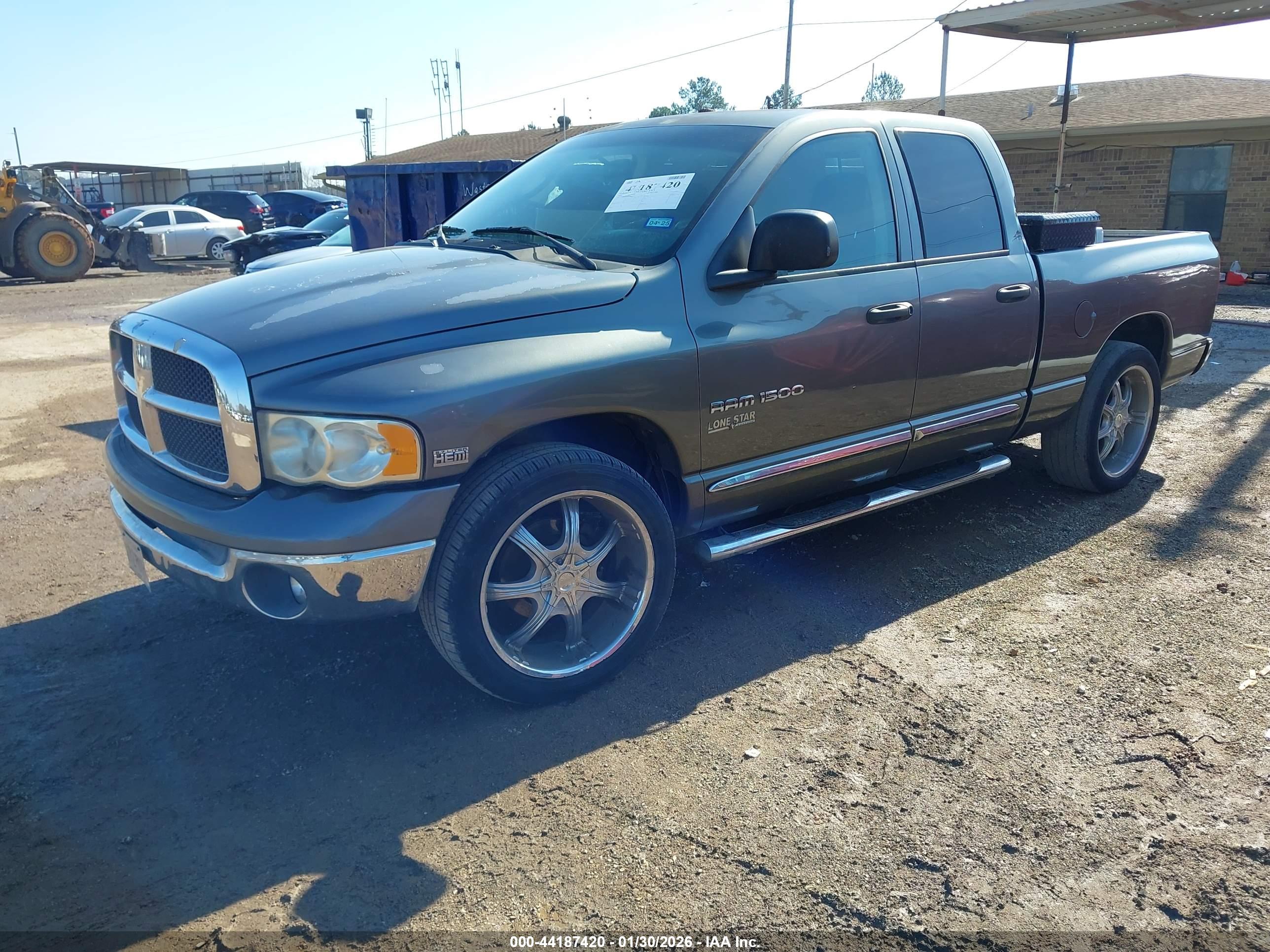 DODGE RAM image 2