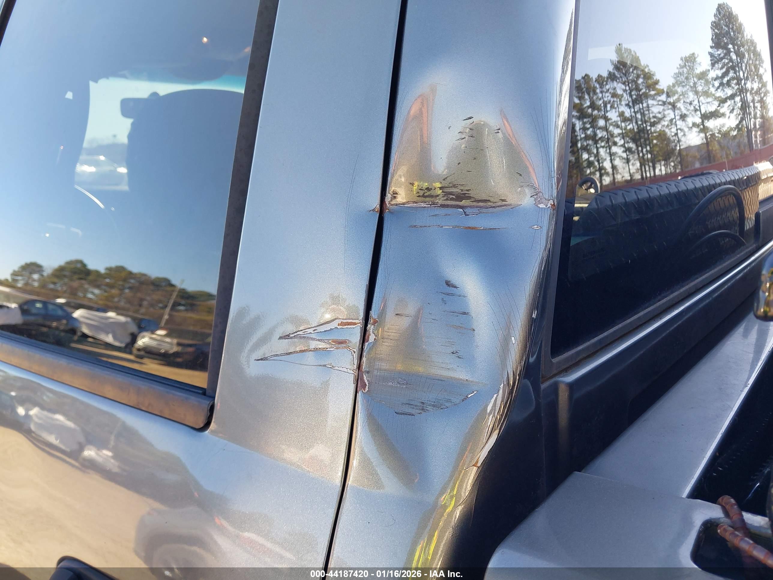 DODGE RAM image 6