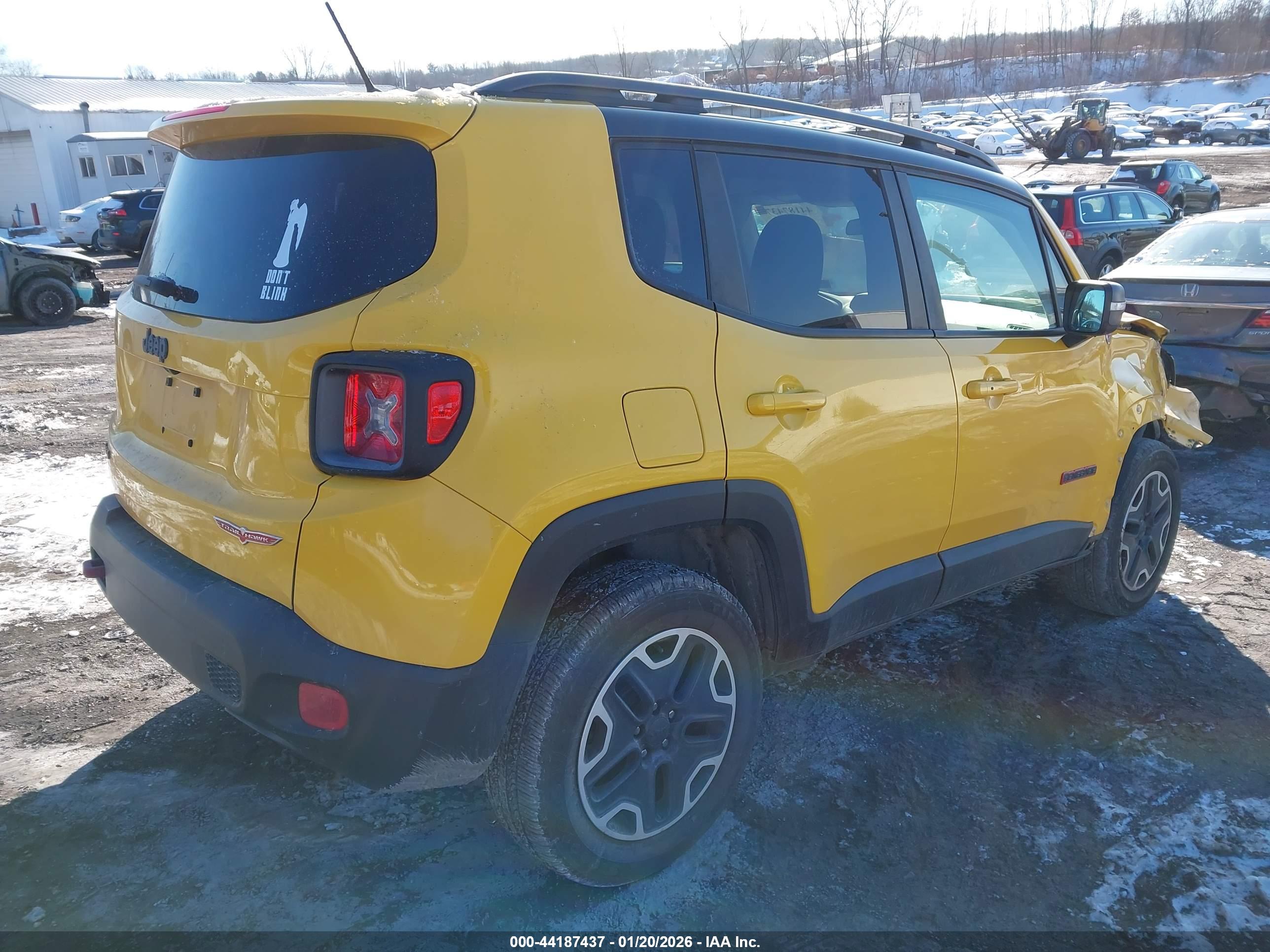 JEEP RENEGADE image 4