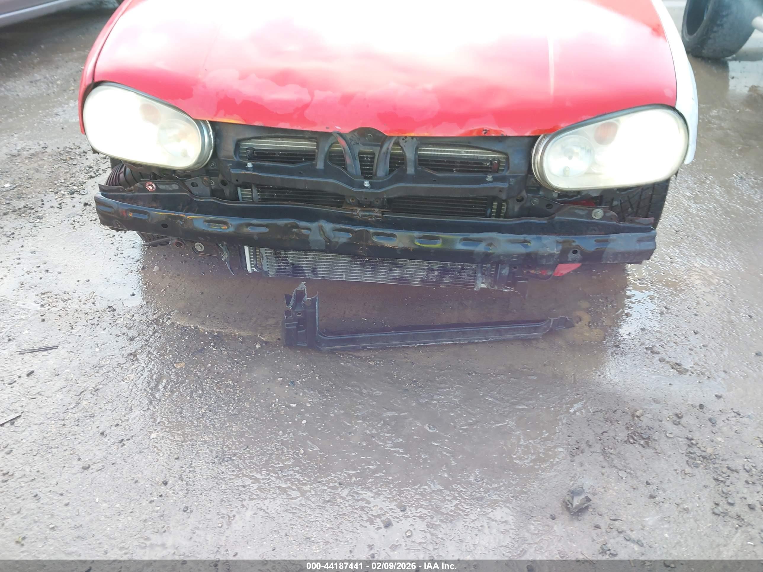 VOLKSWAGEN GTI image 6