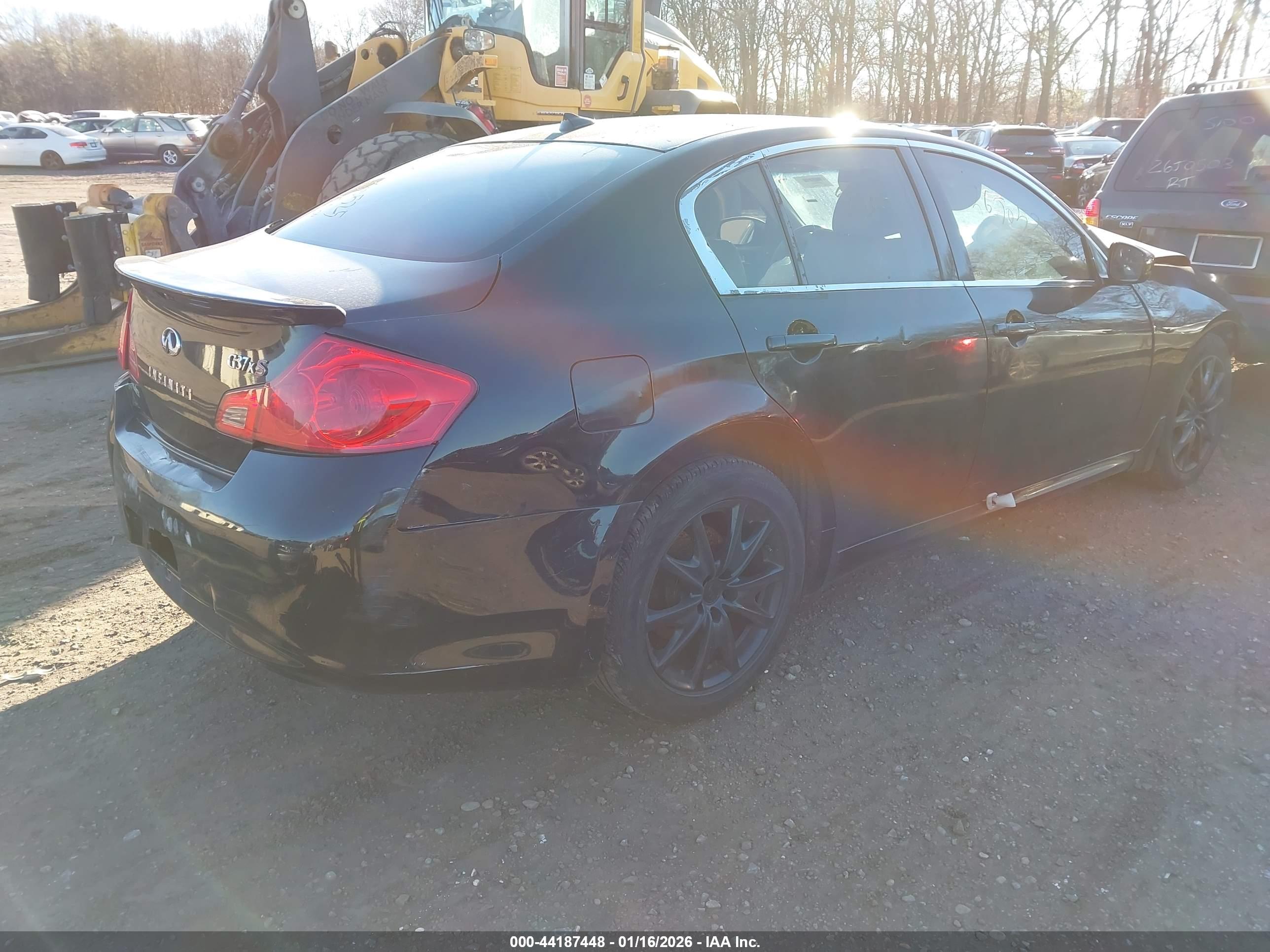 INFINITI G37X image 4