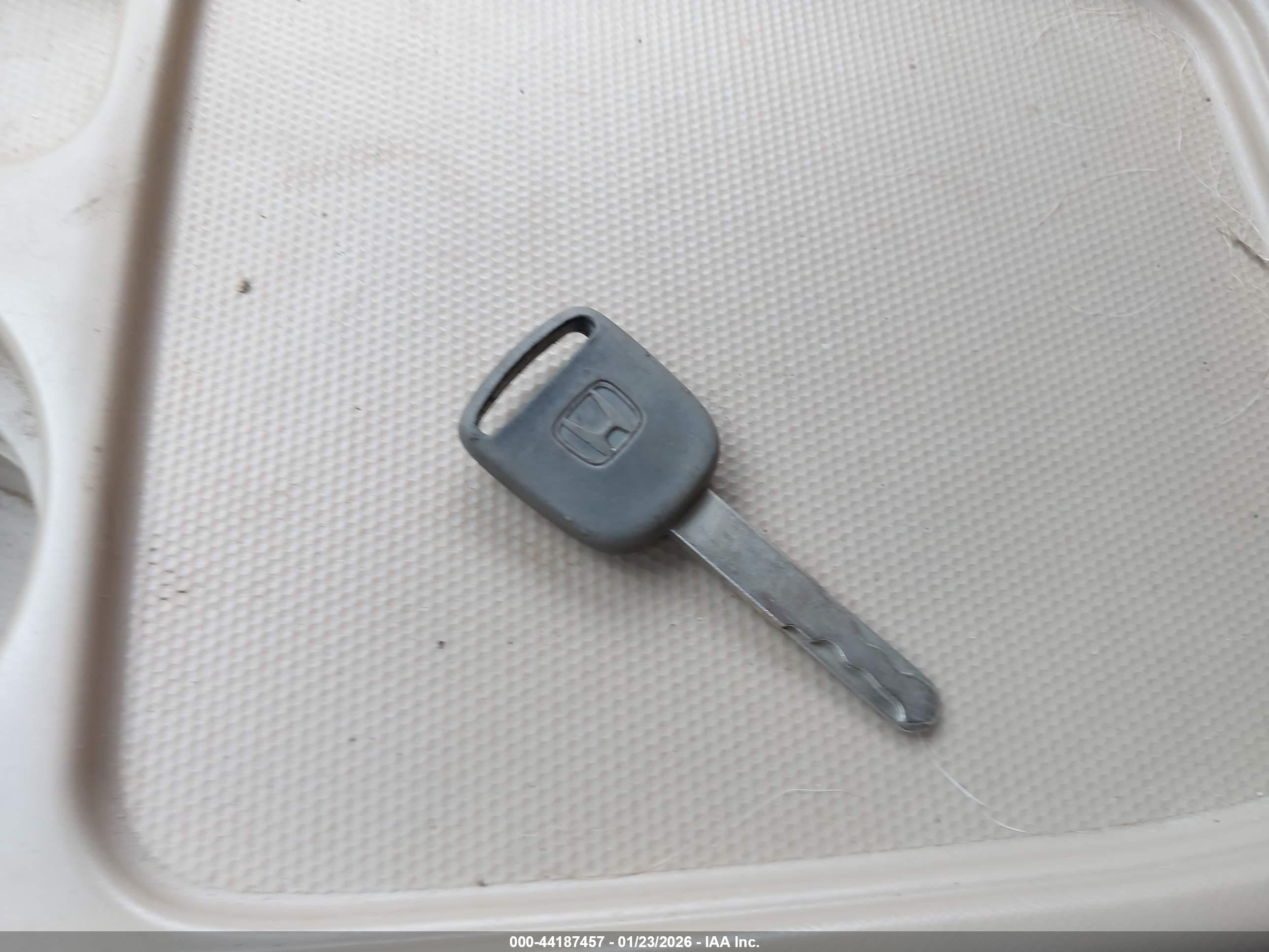 HONDA CR-V image 11