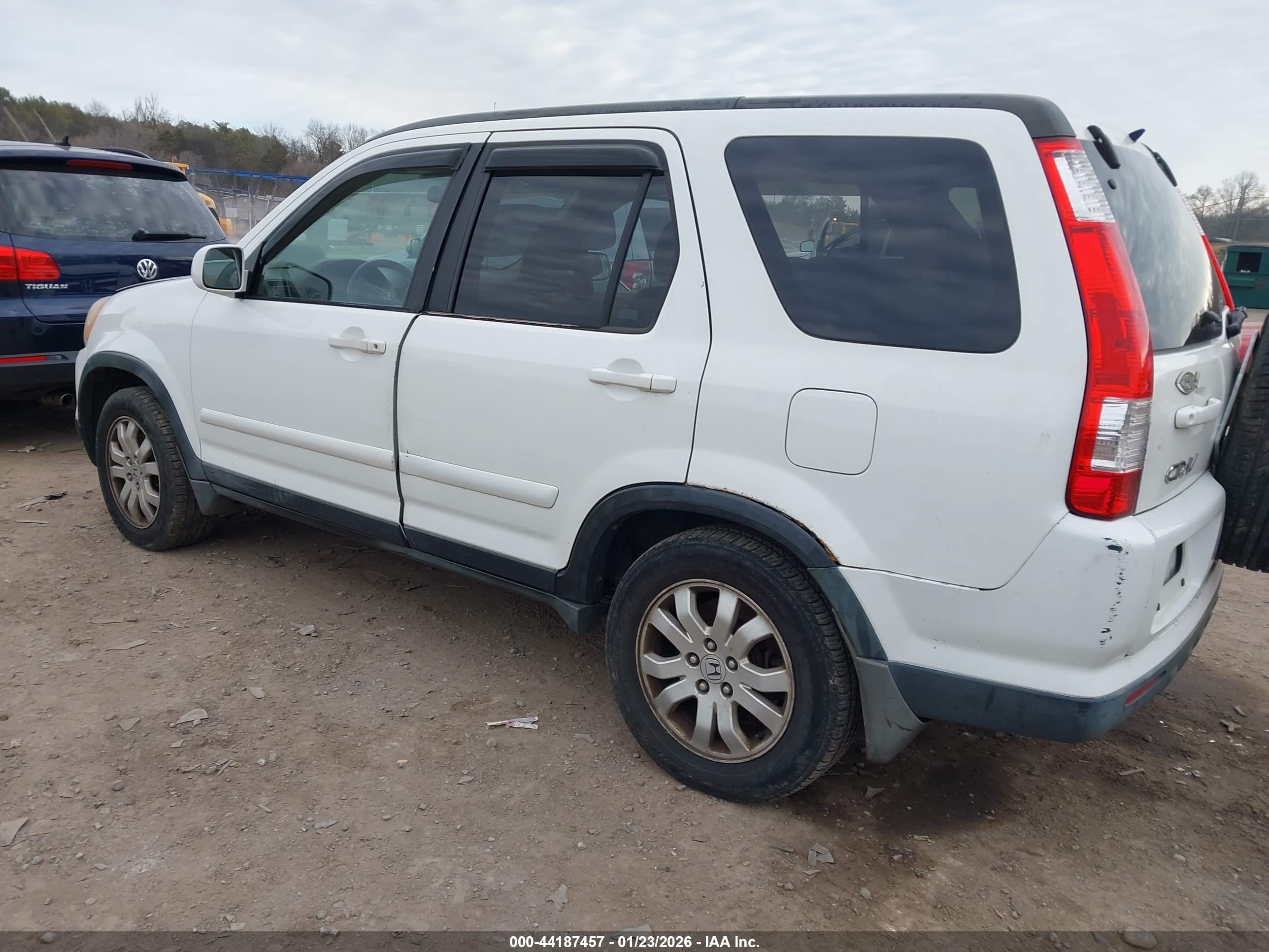 HONDA CR-V image 3