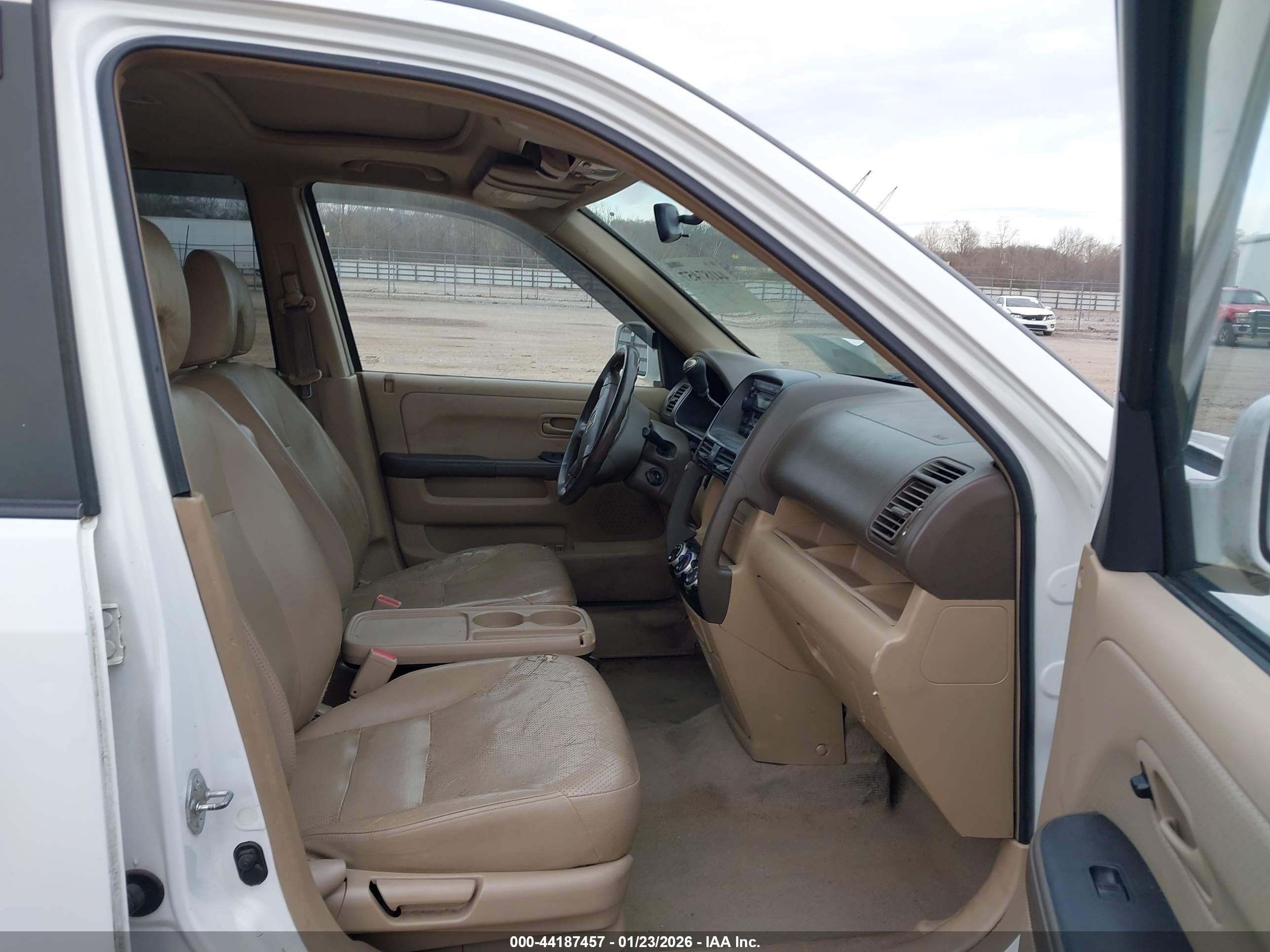 HONDA CR-V image 5