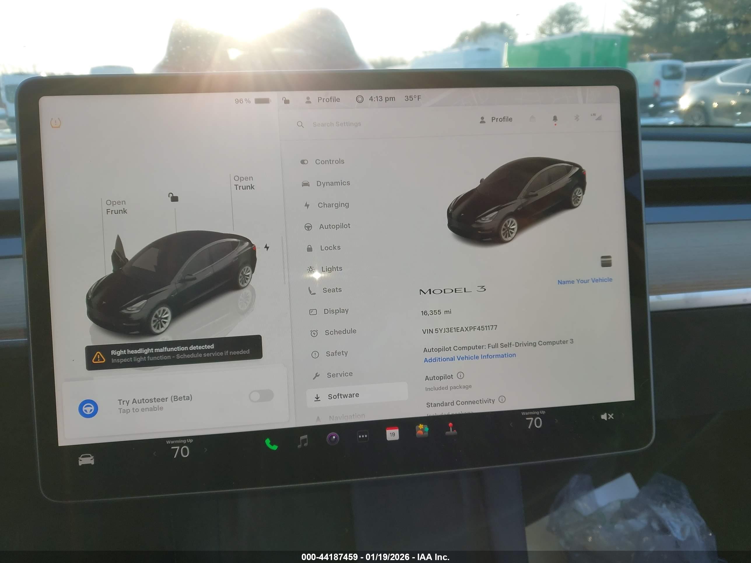 TESLA MODEL image 7
