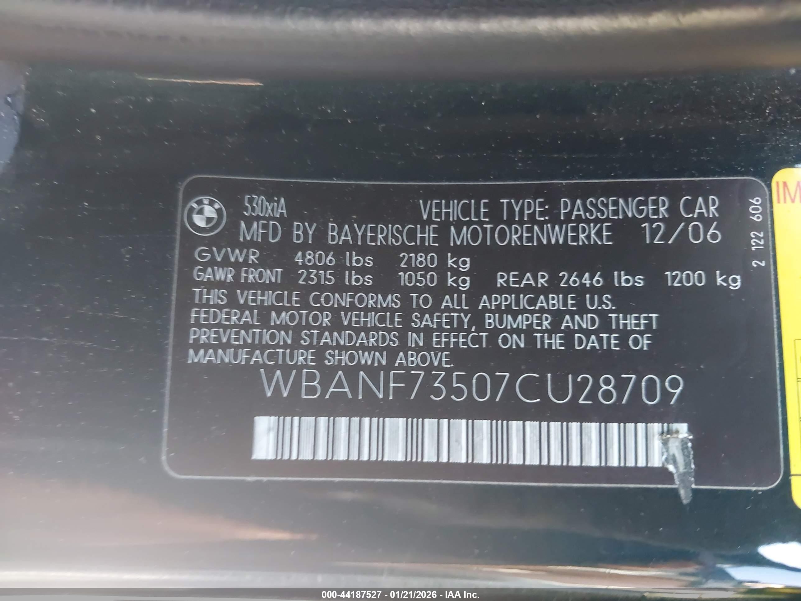BMW 530XI image 9