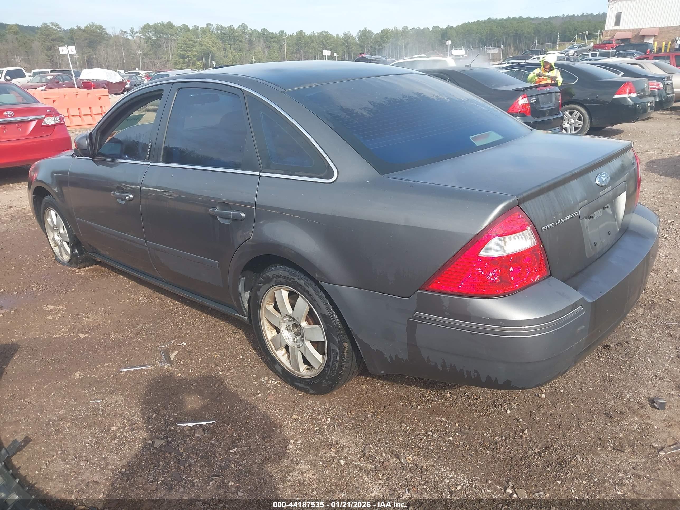 FORD FIVE image 3