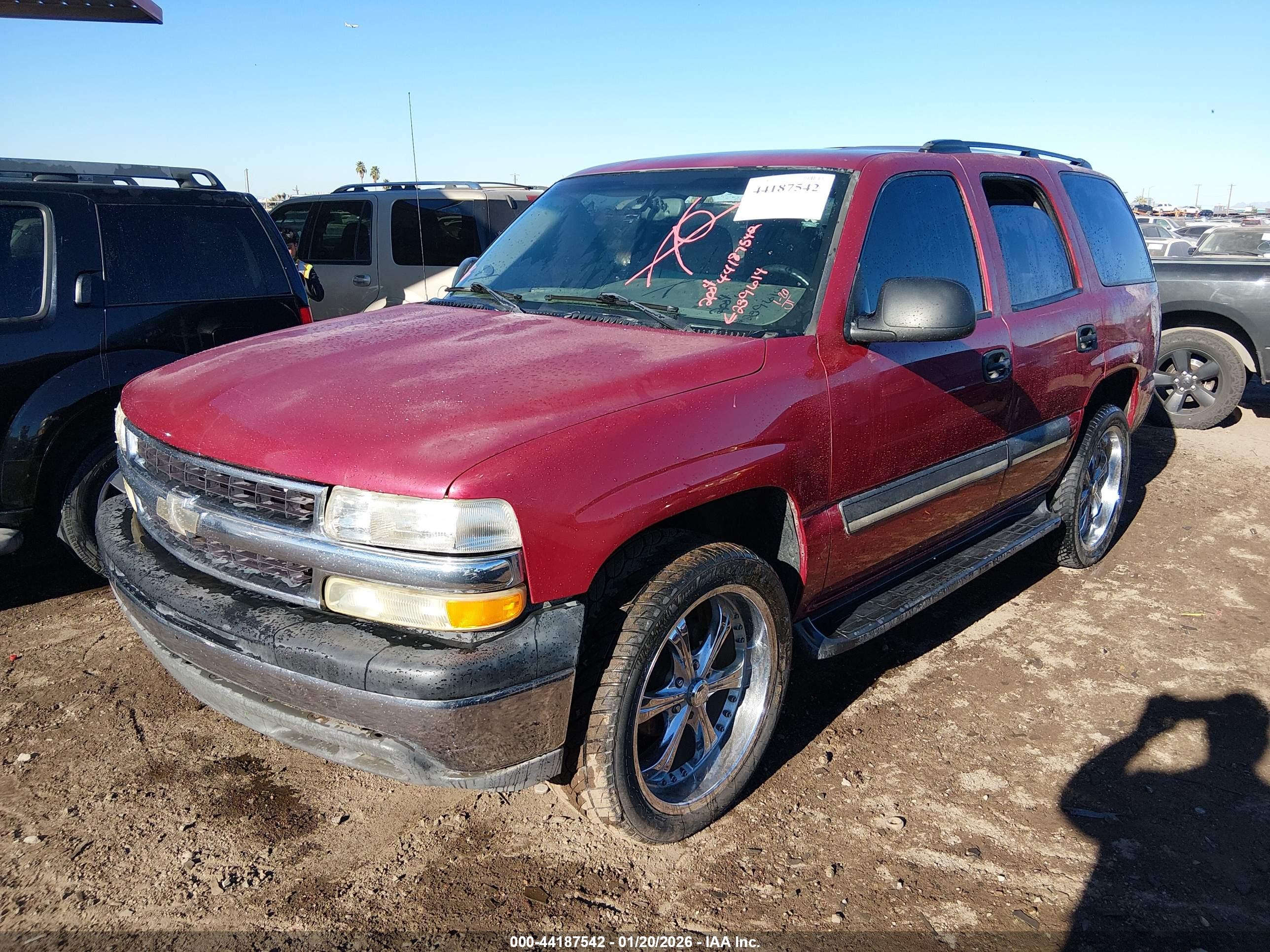 CHEVROLET TAHOE image 2
