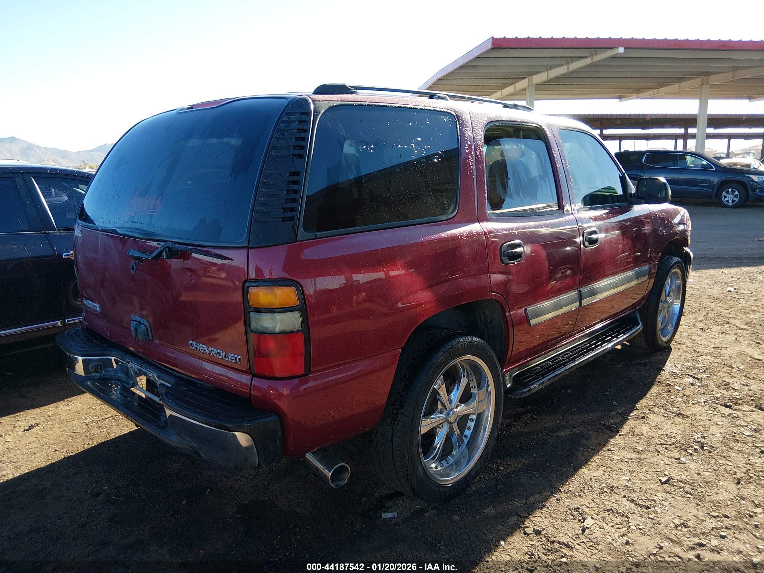 CHEVROLET TAHOE image 4