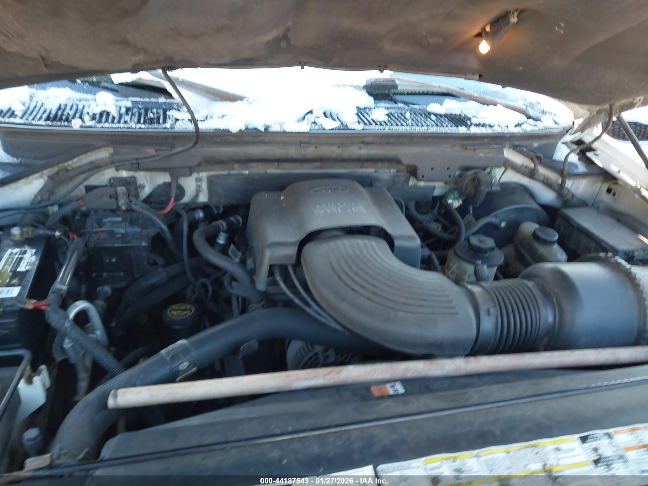 FORD EXPEDITION image 10