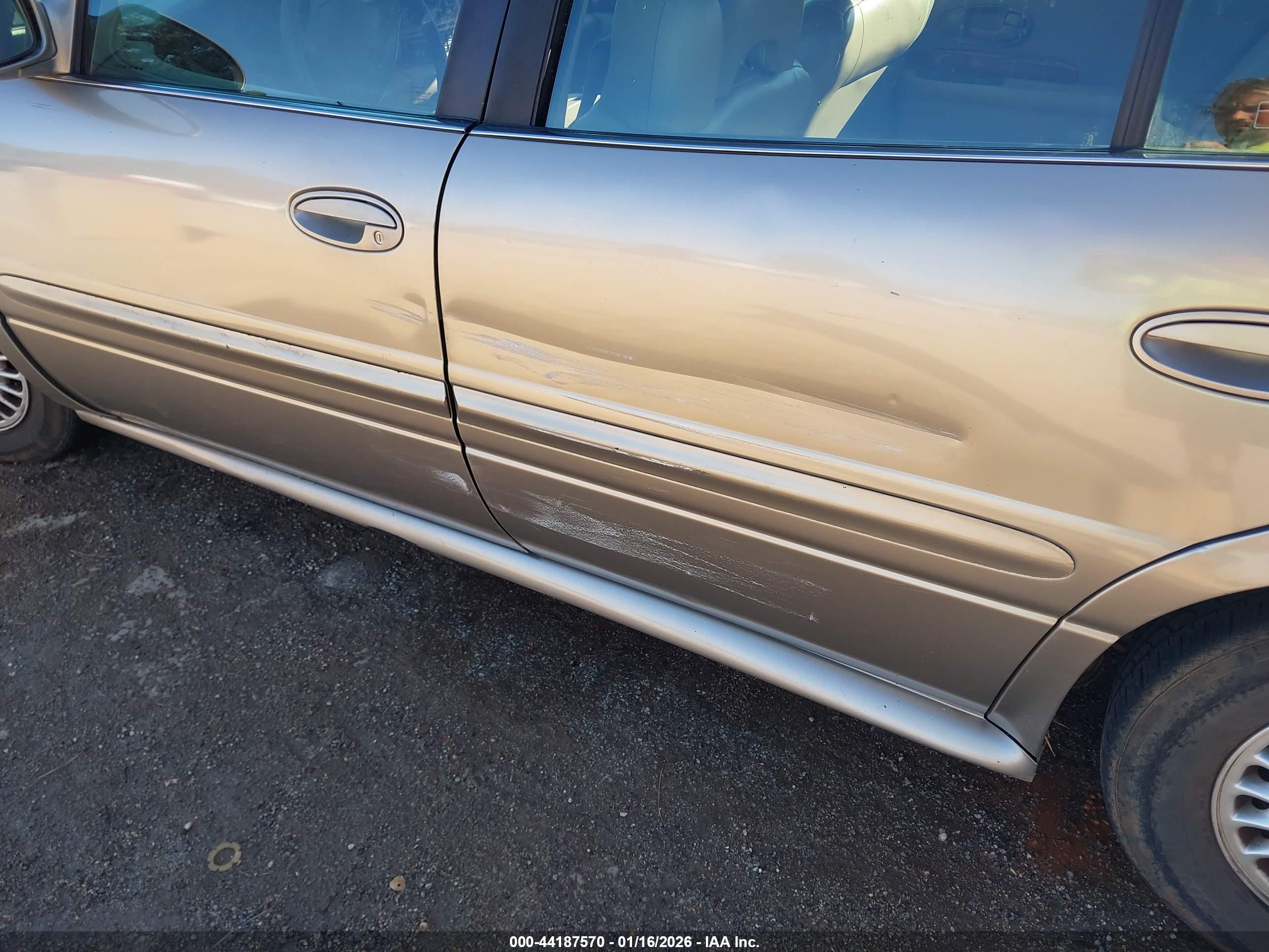 BUICK LESABRE image 6