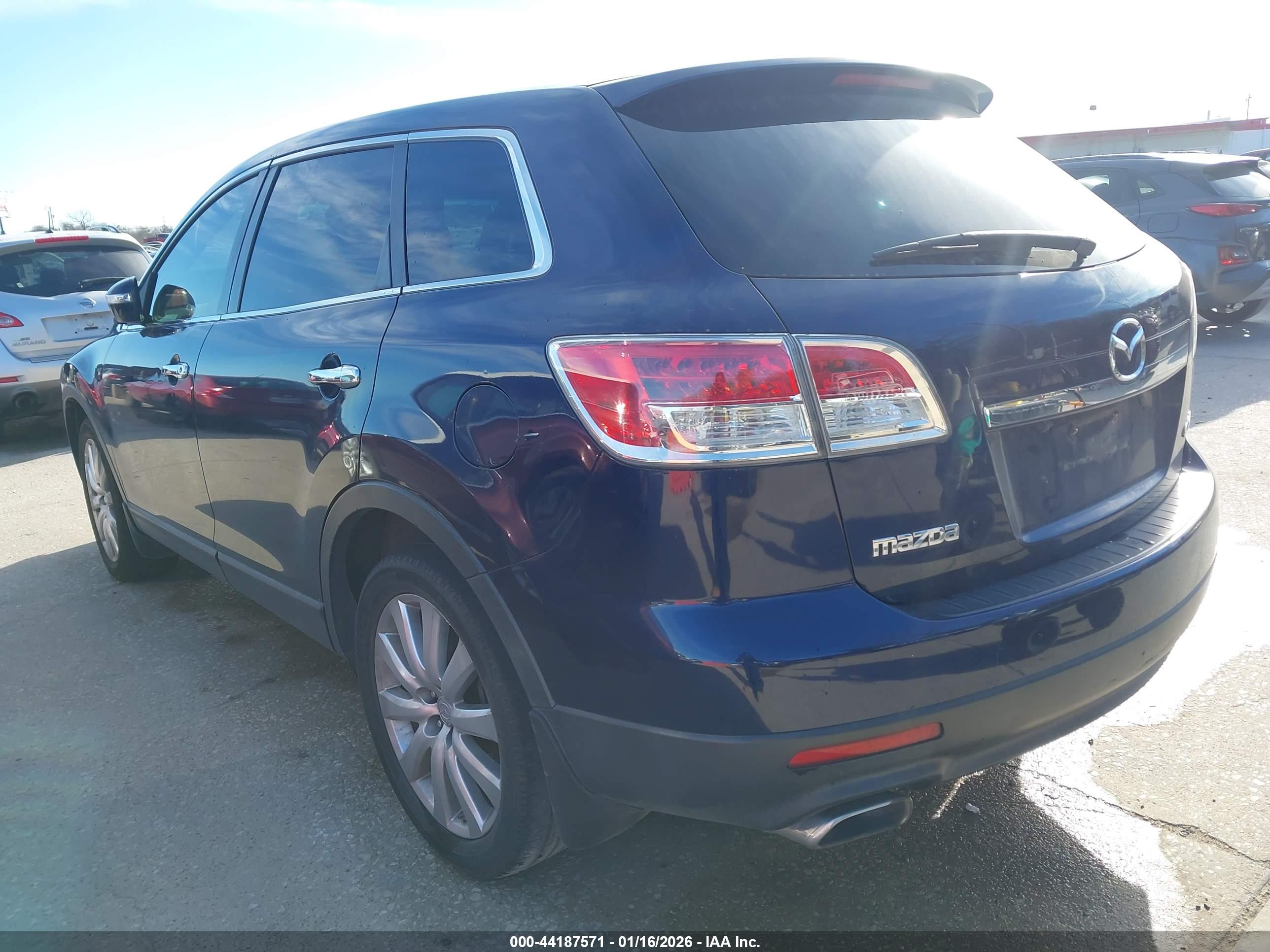 MAZDA CX-9 image 3