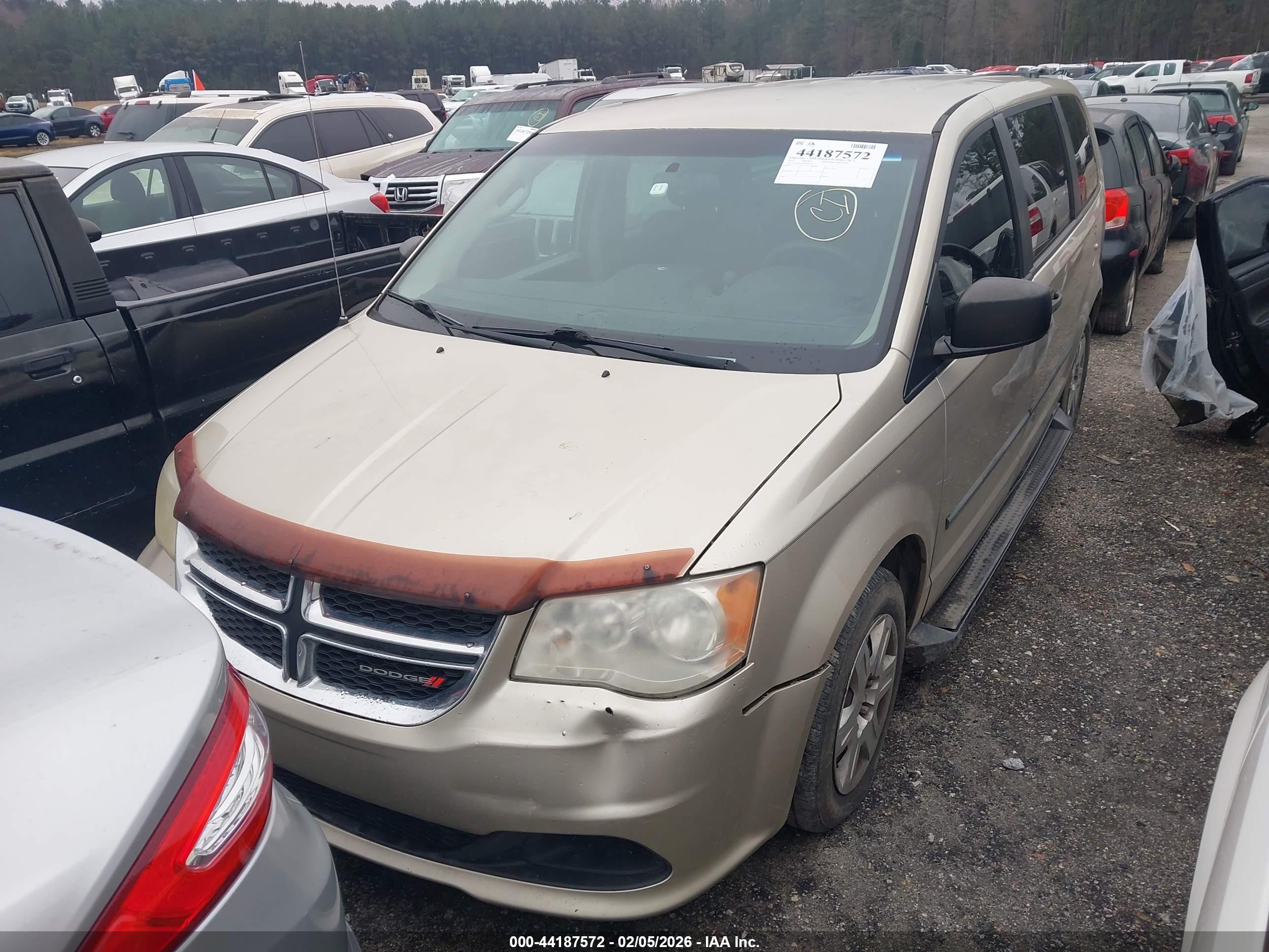DODGE GRAND image 2
