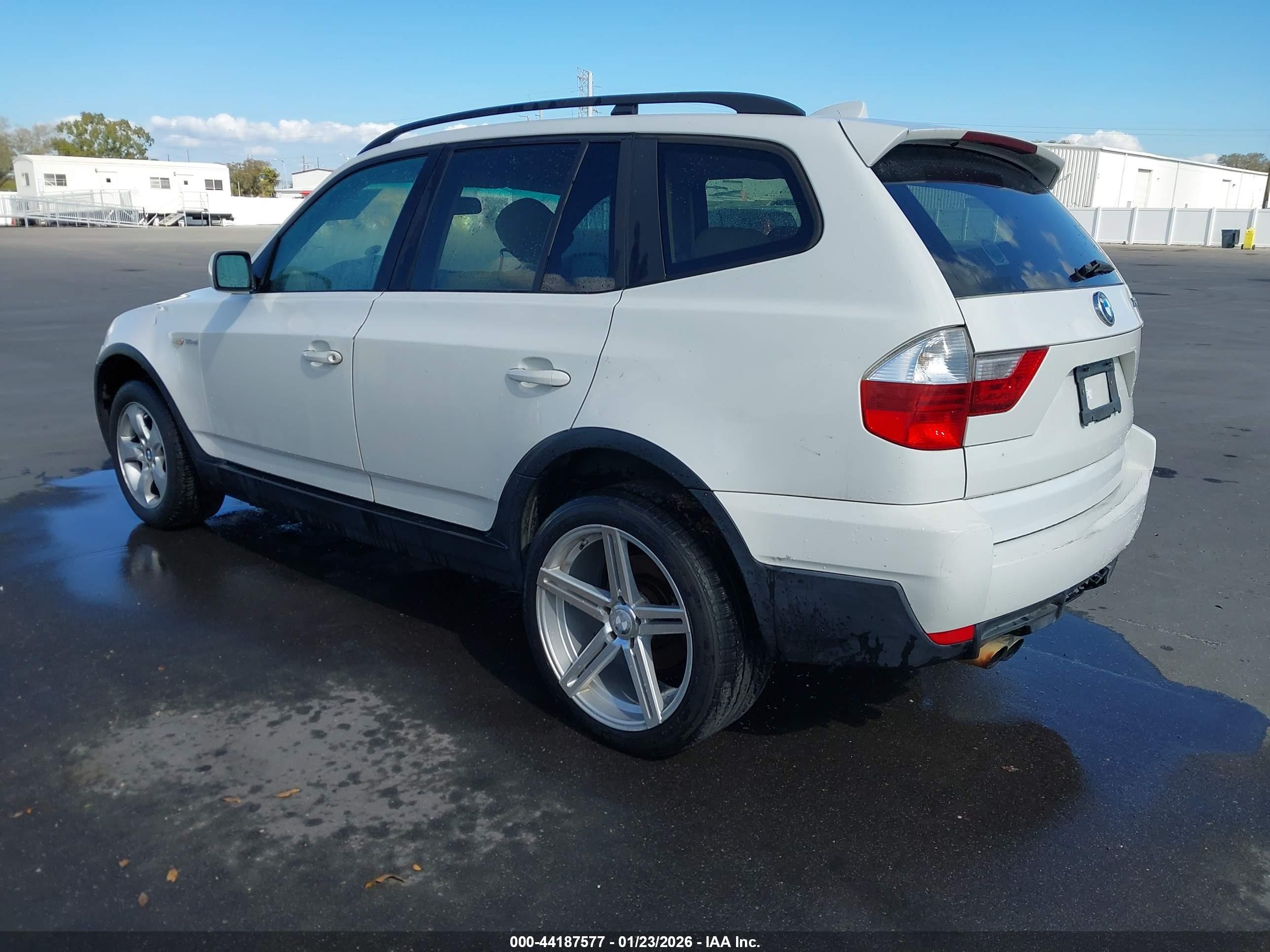BMW X3 image 3