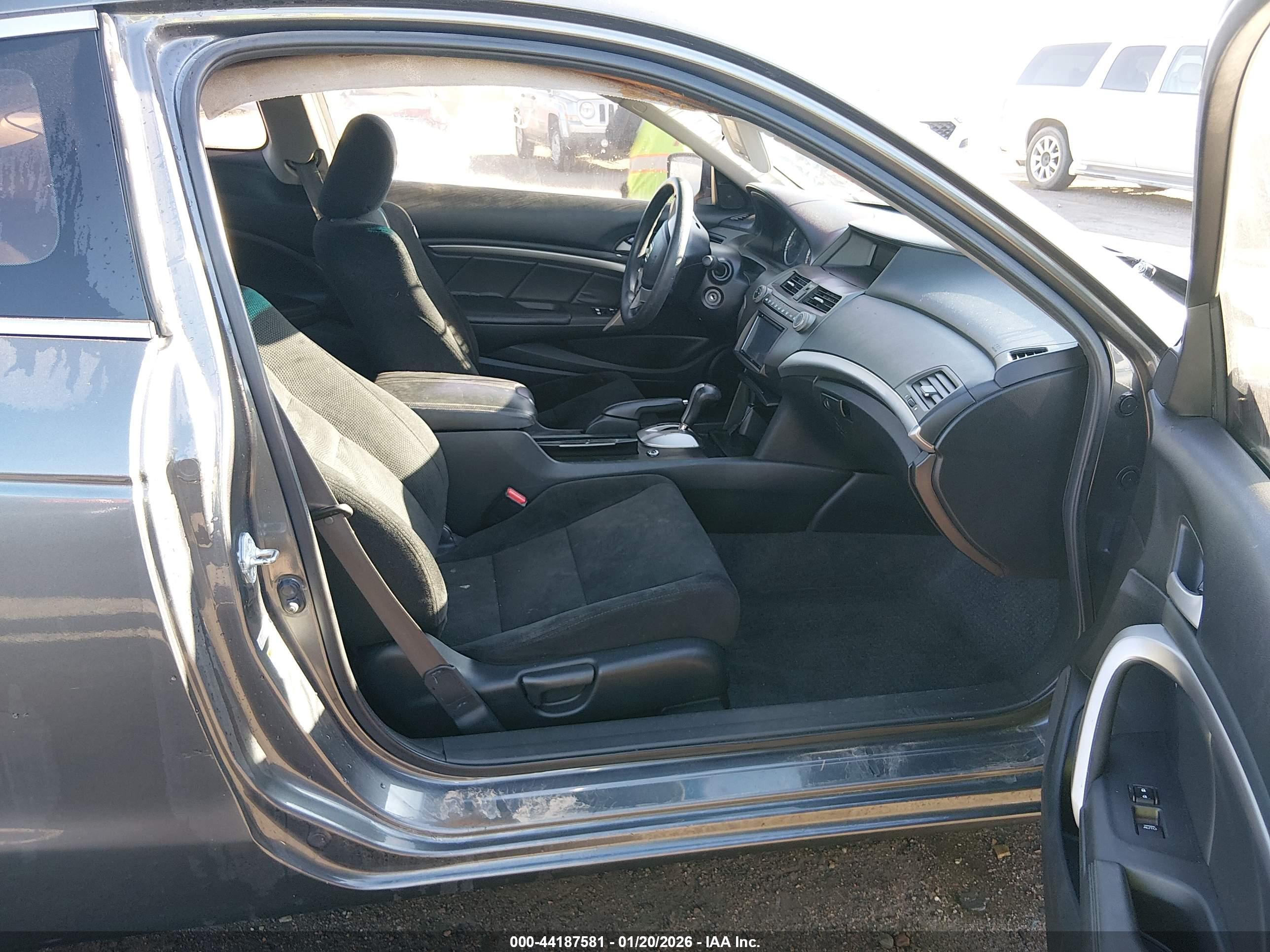 HONDA ACCORD image 5