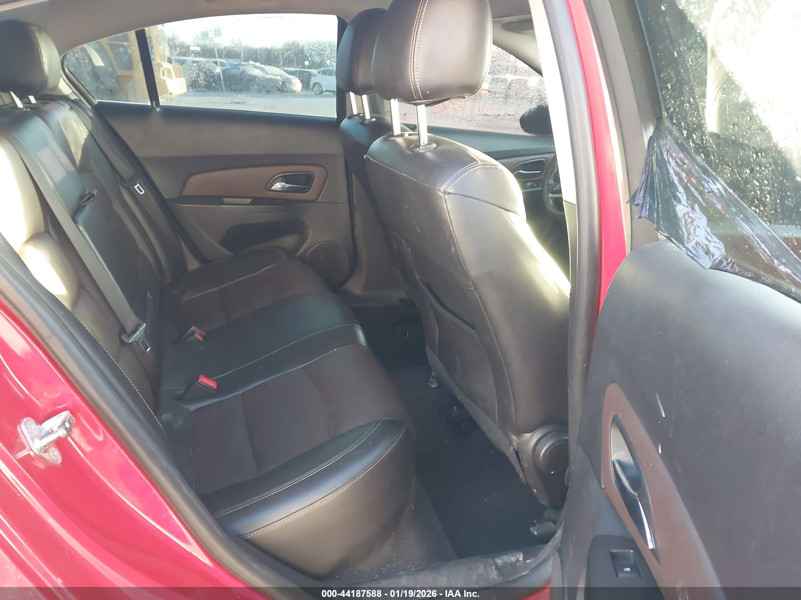 CHEVROLET CRUZE image 8