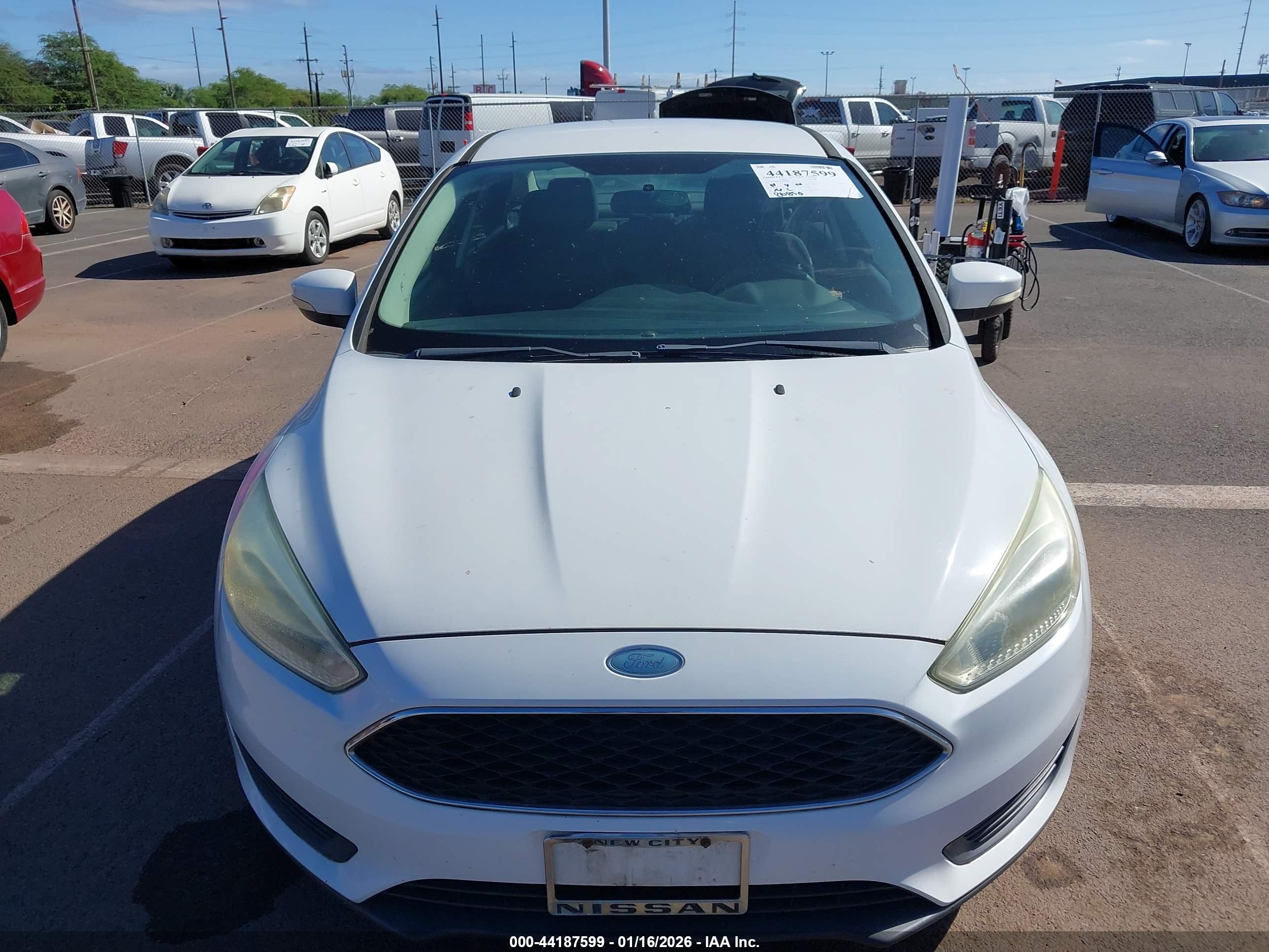 FORD FOCUS image 6