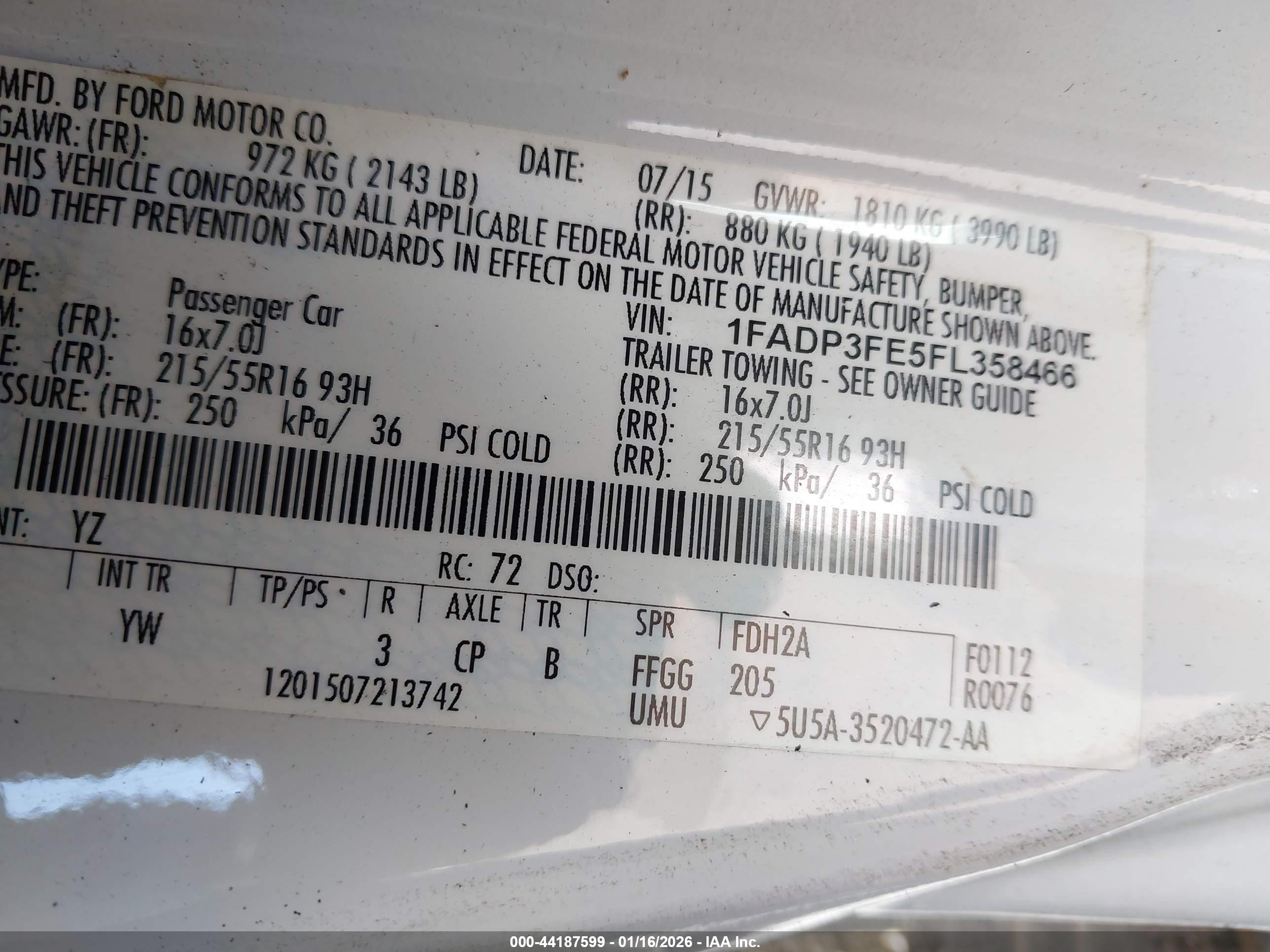 FORD FOCUS image 9