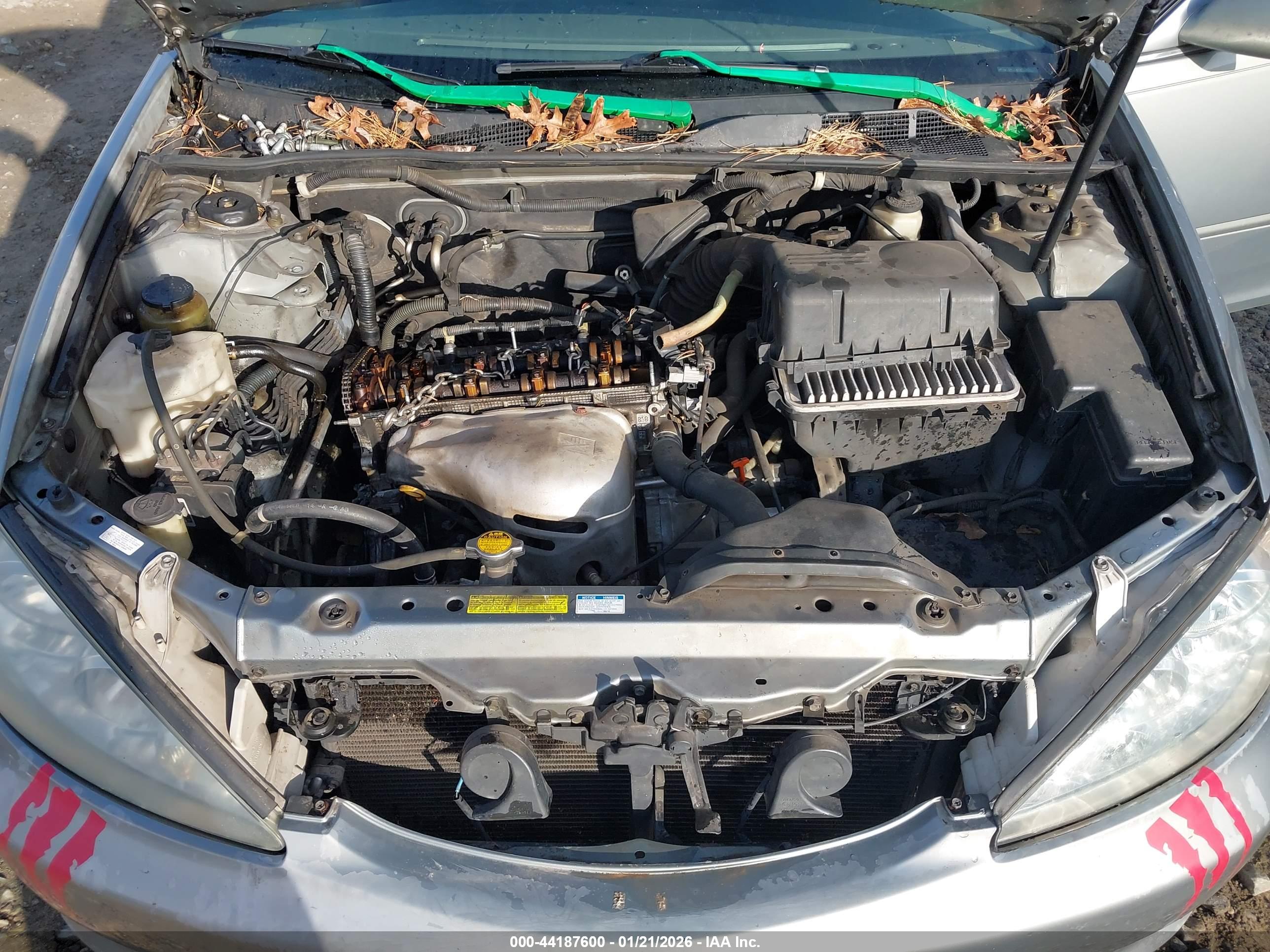 TOYOTA CAMRY image 10
