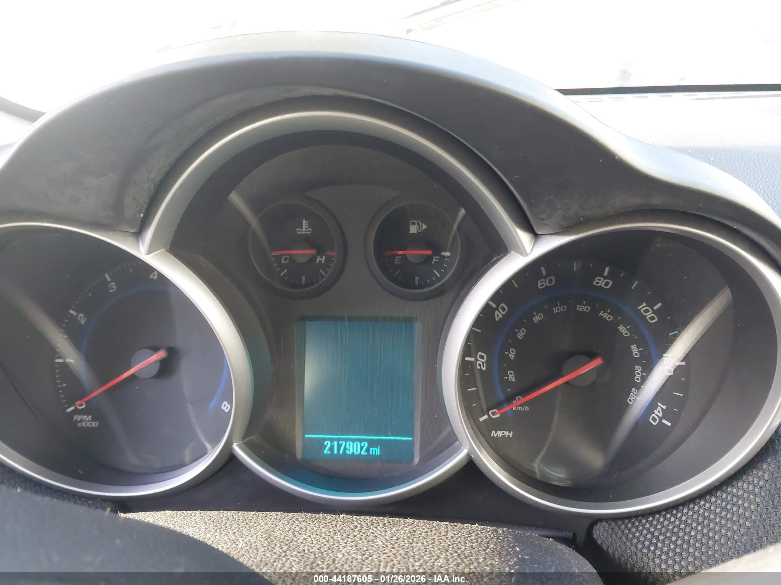 CHEVROLET CRUZE image 7