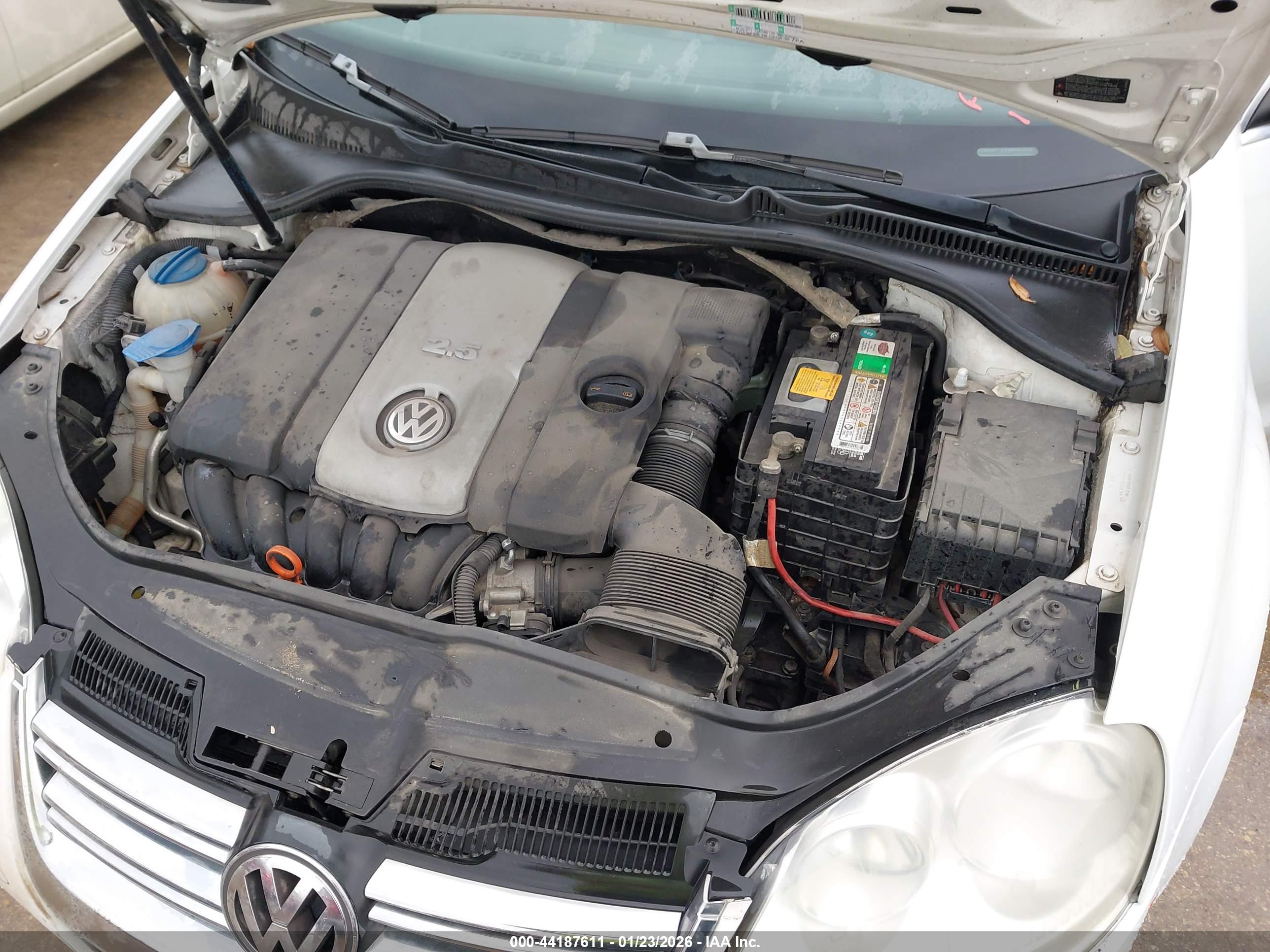 VOLKSWAGEN JETTA image 10