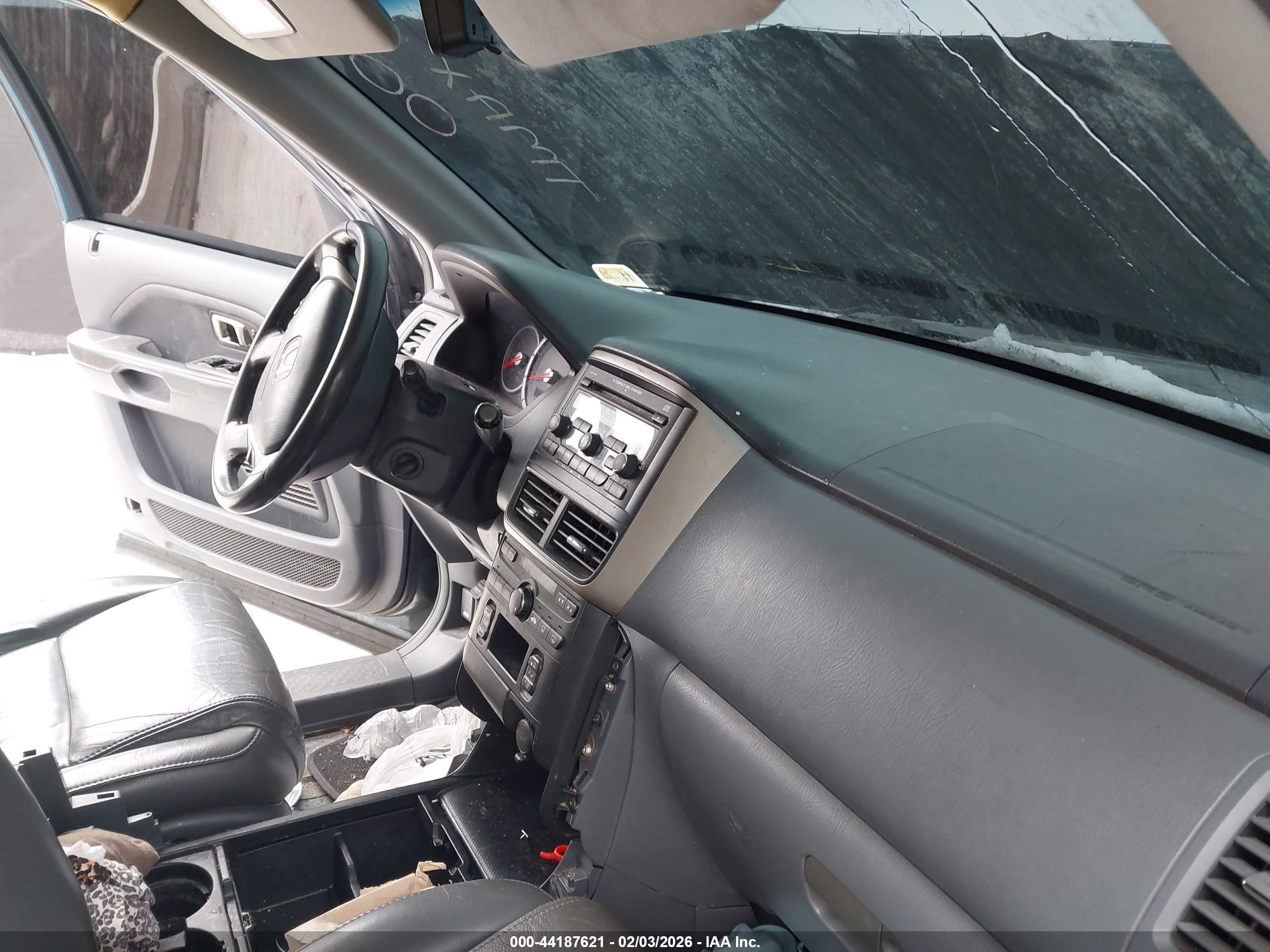 HONDA PILOT image 5
