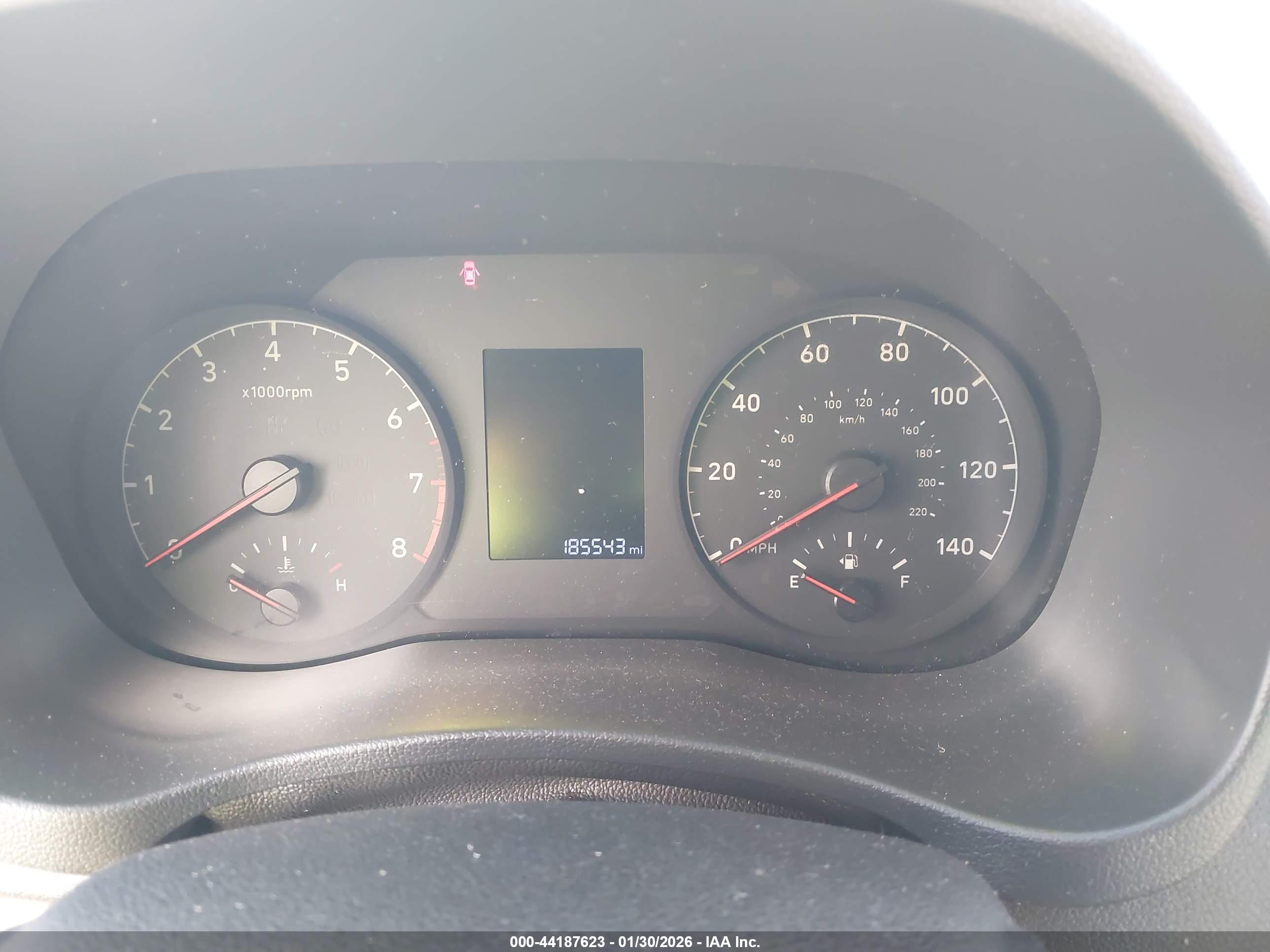 HYUNDAI ACCENT image 7