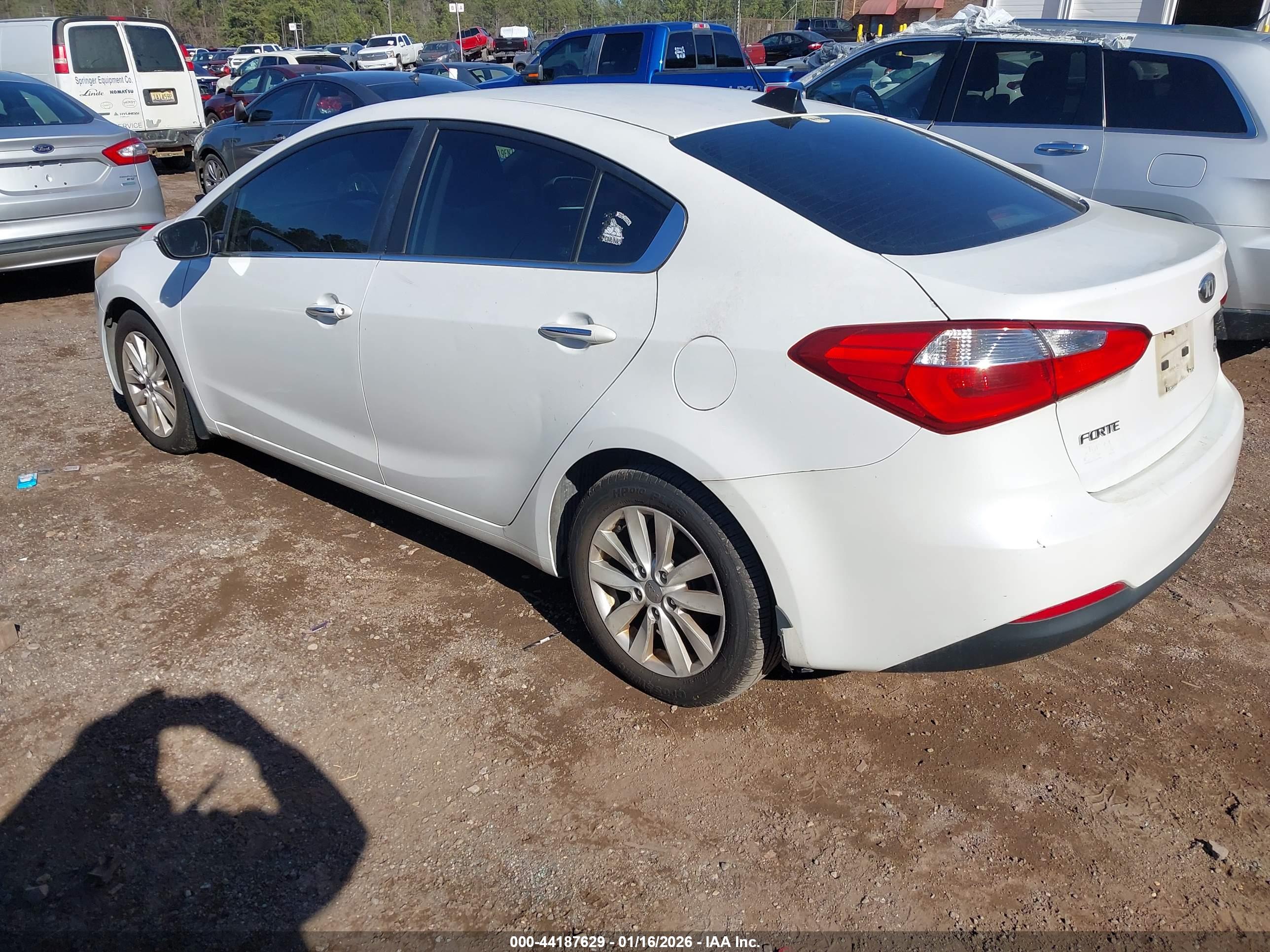 KIA FORTE image 3
