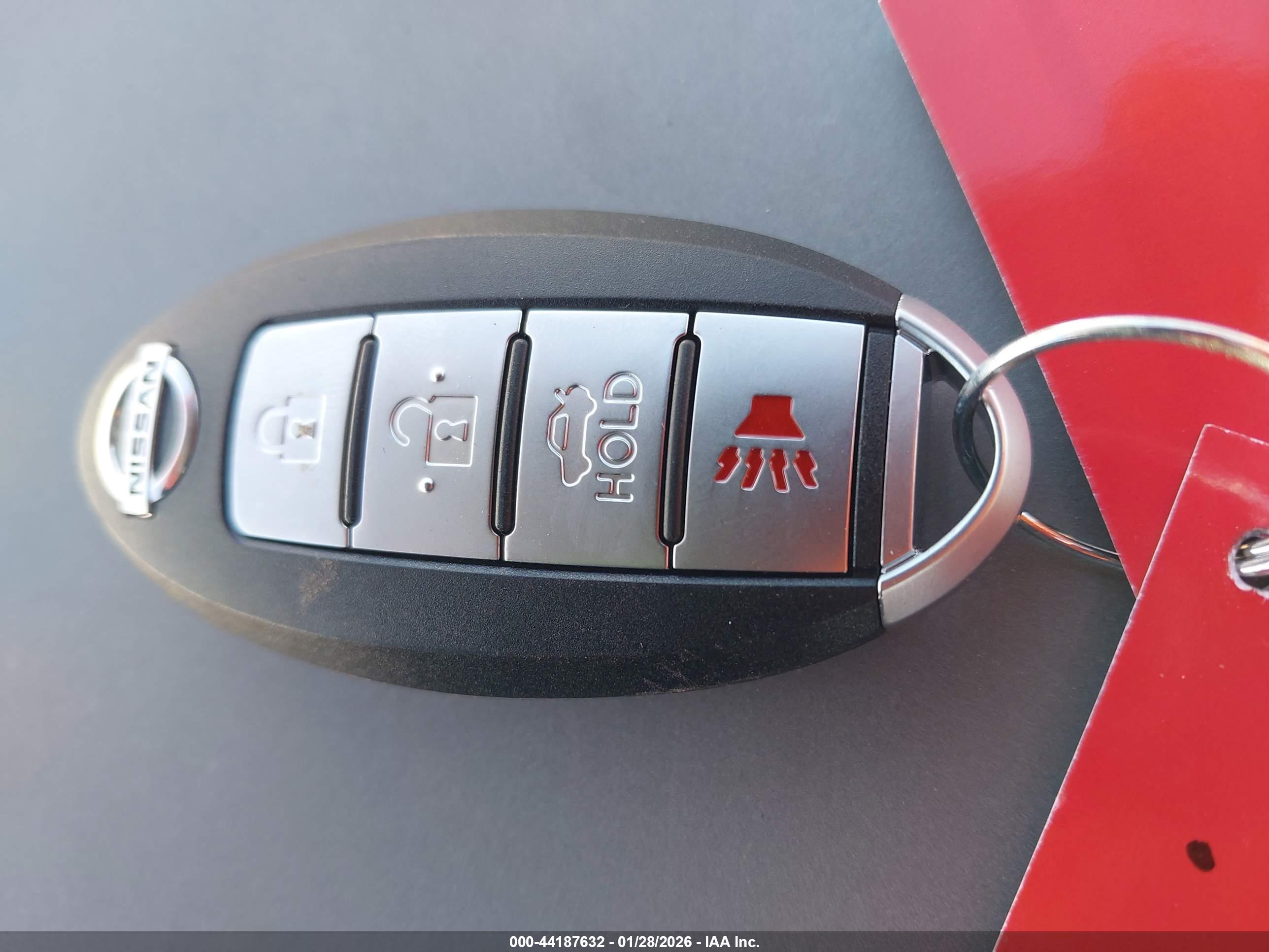 NISSAN ALTIMA image 11