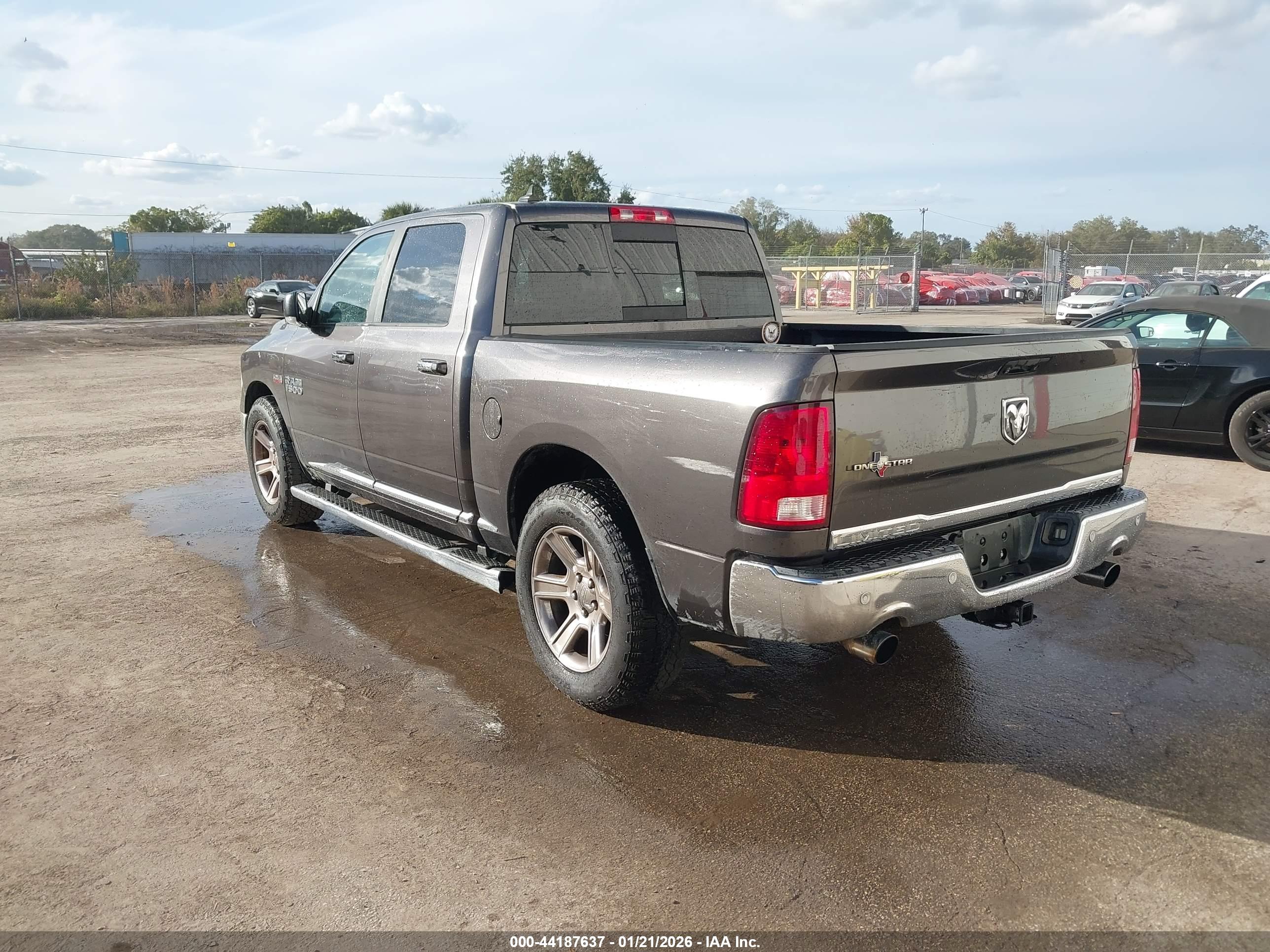 RAM 1500 image 3