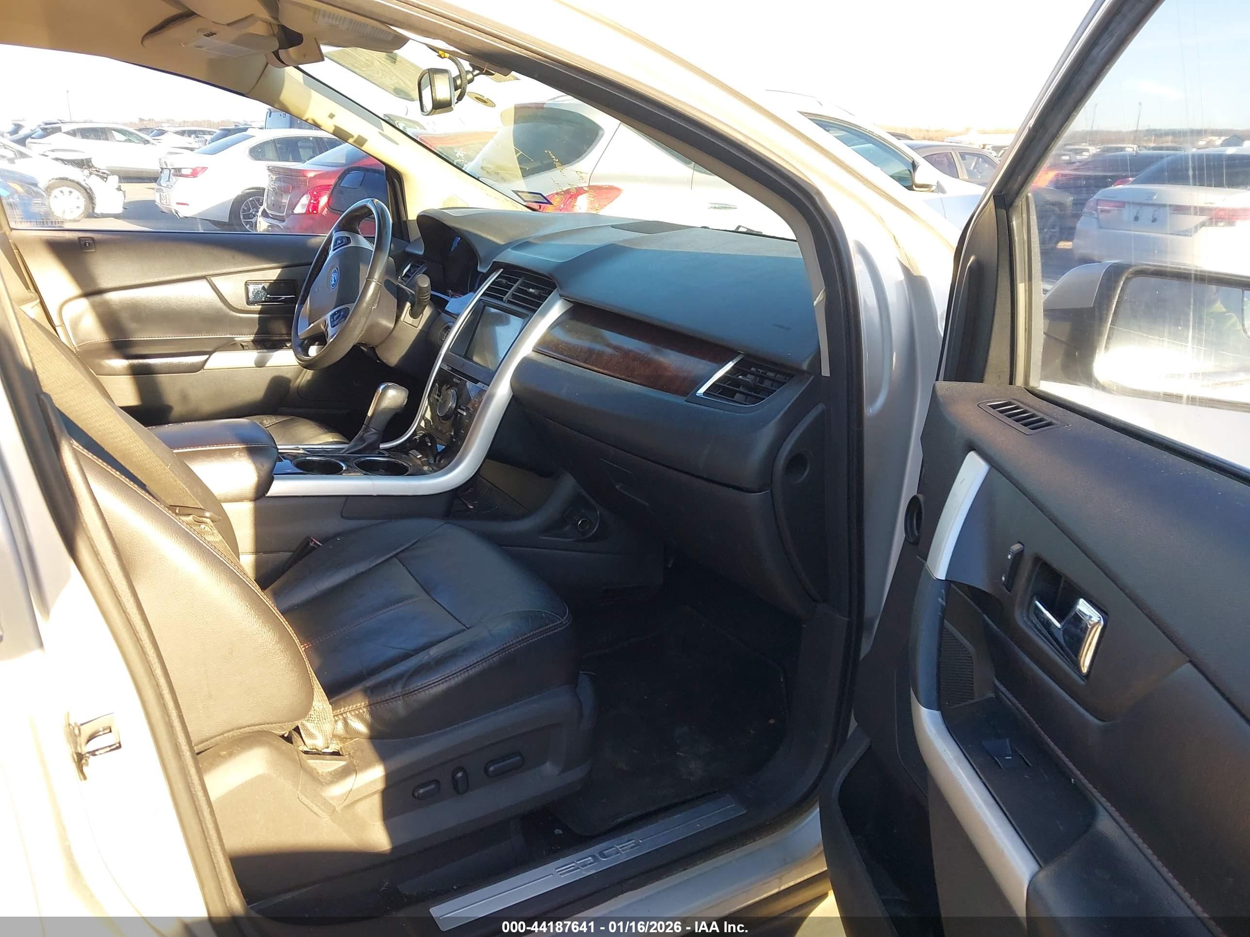 FORD EDGE image 5