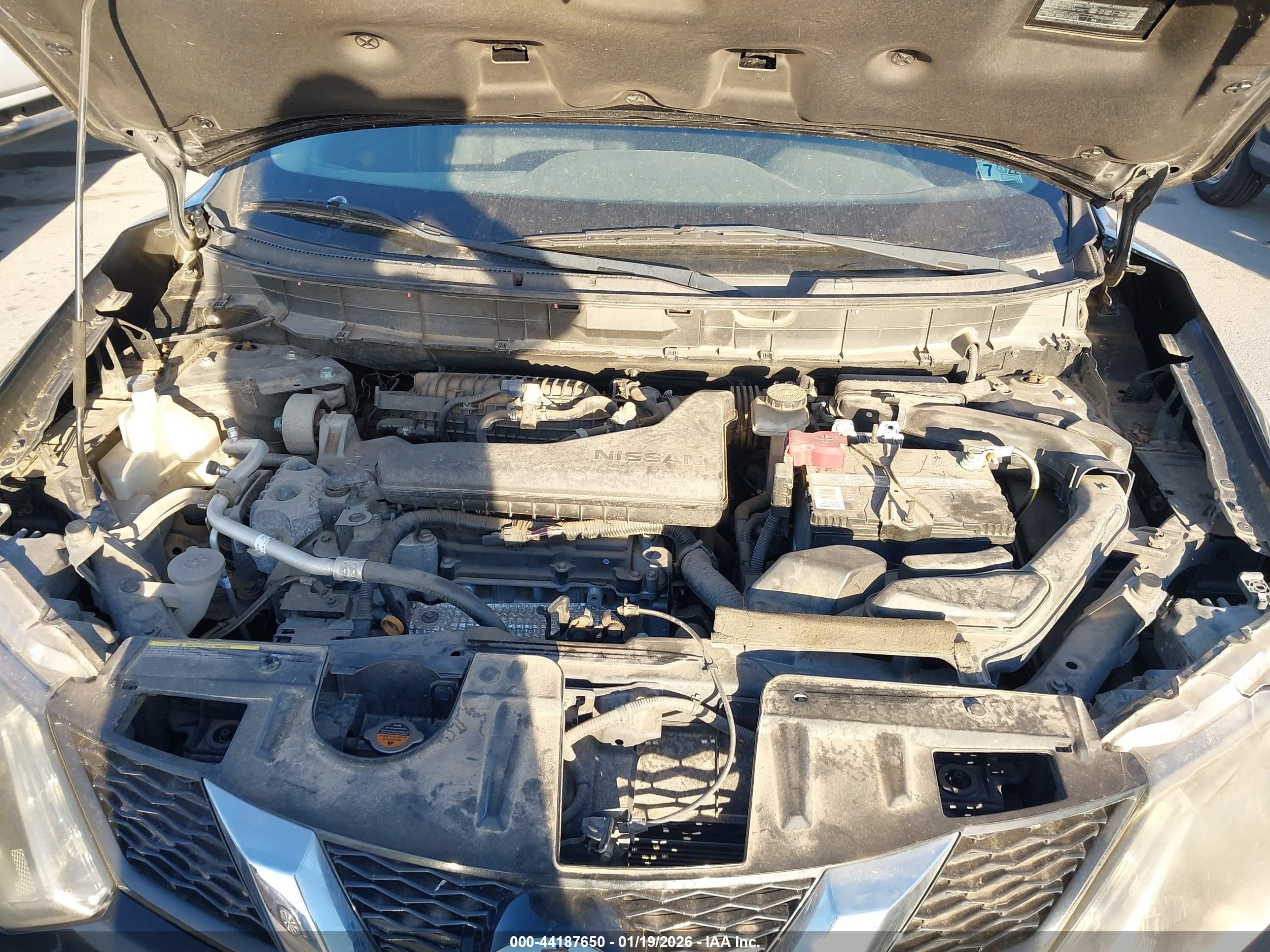 NISSAN ROGUE image 10