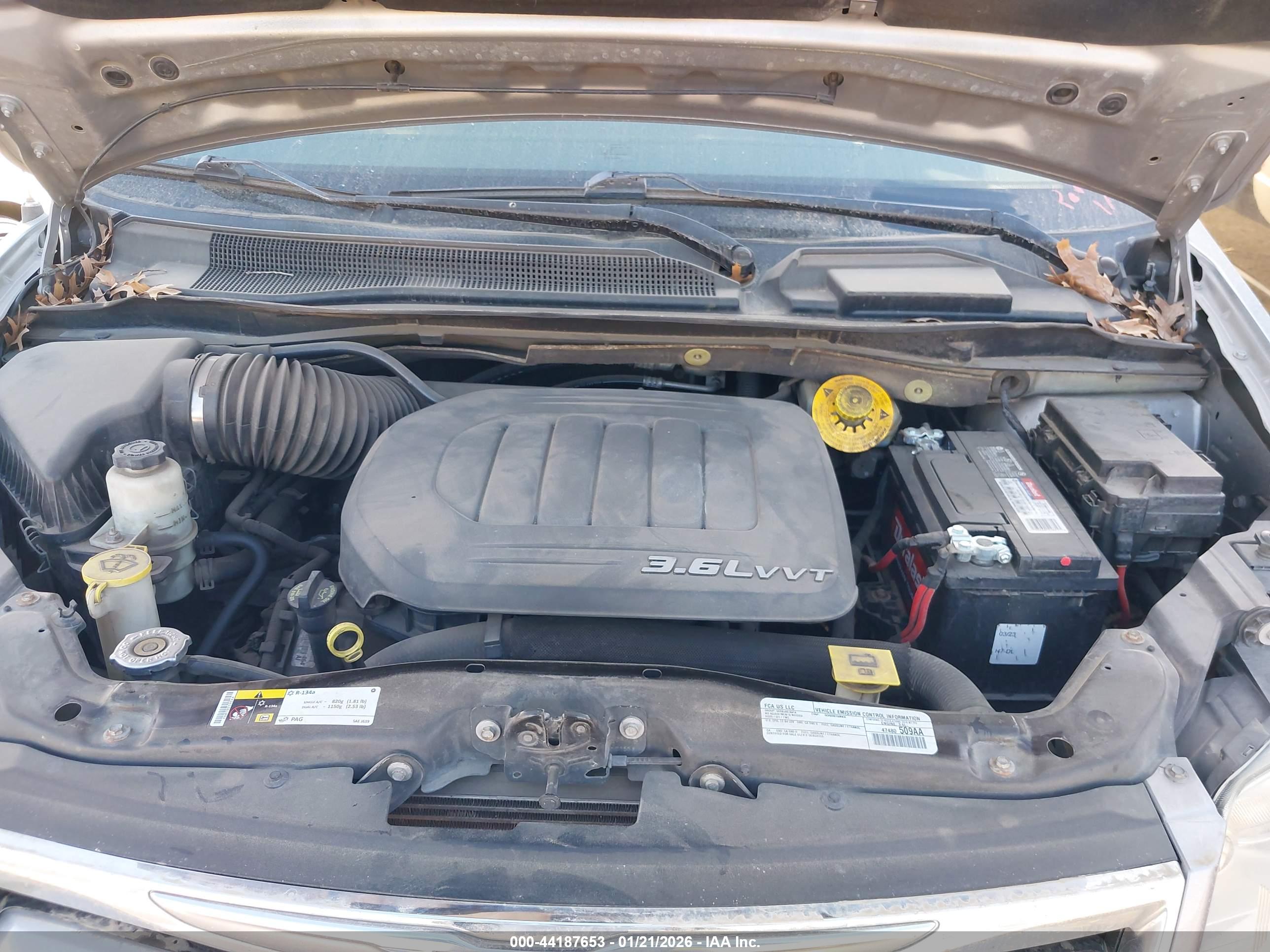 CHRYSLER TOWN image 10