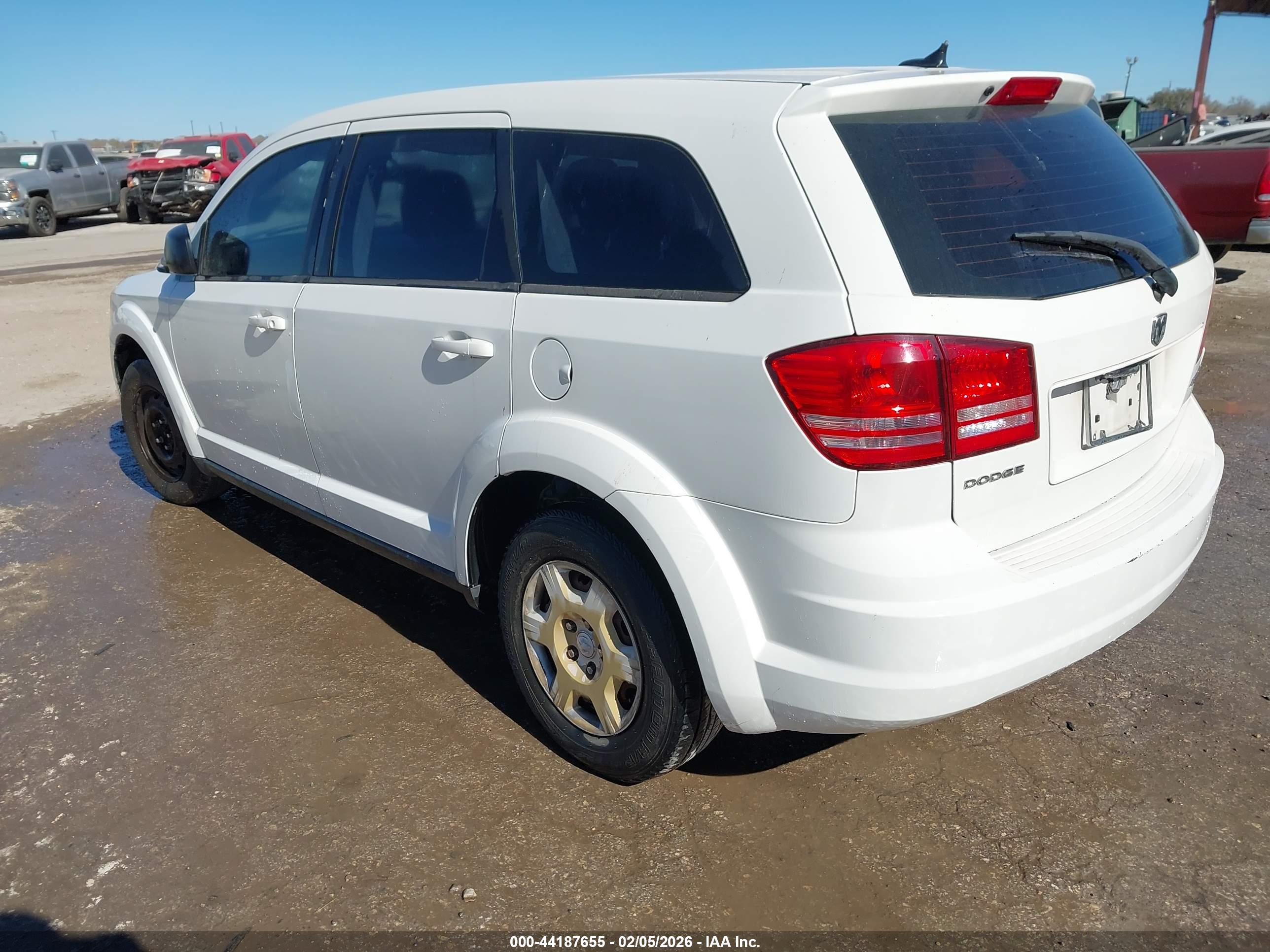 DODGE JOURNEY image 3