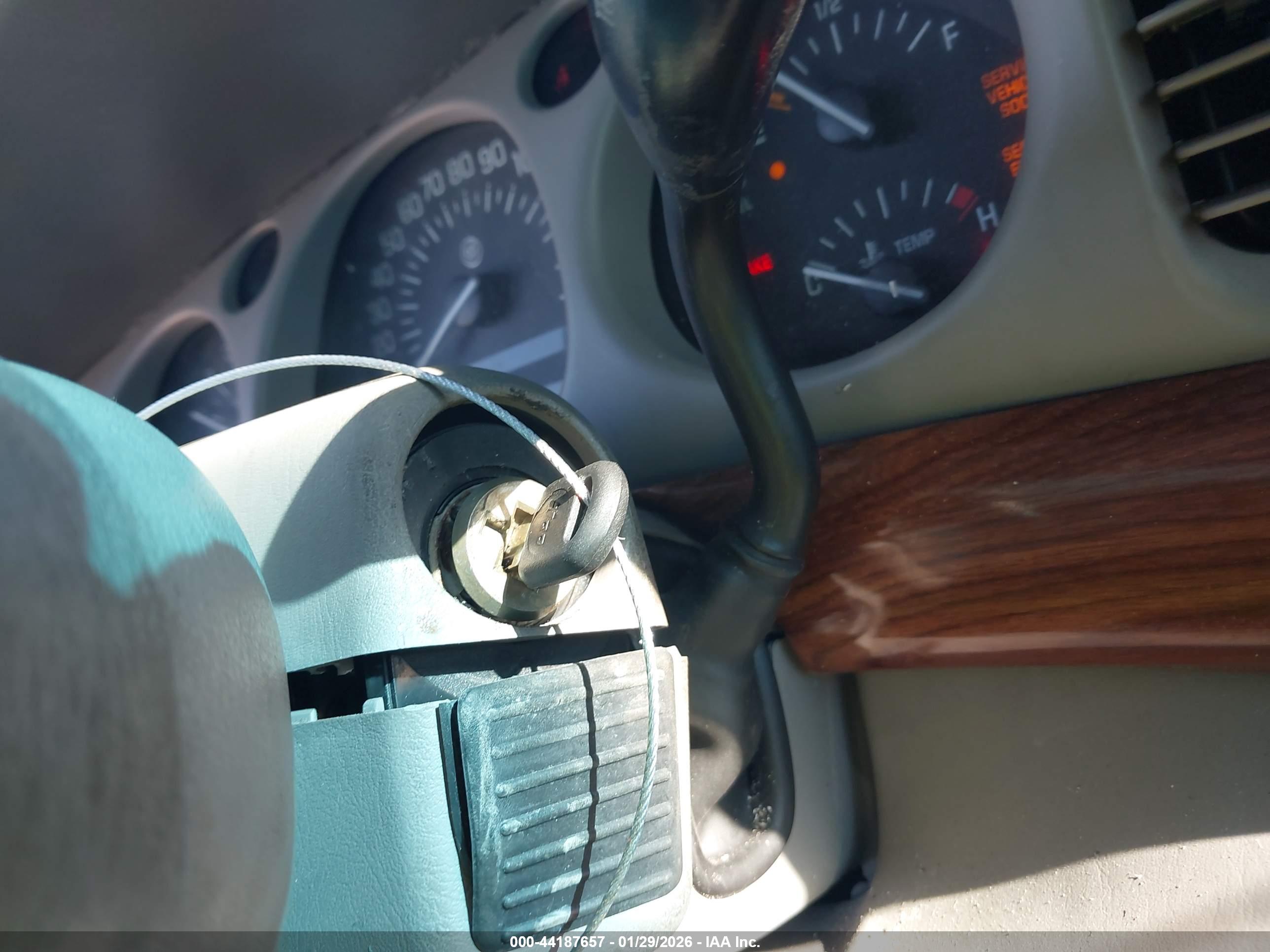 BUICK LESABRE image 11