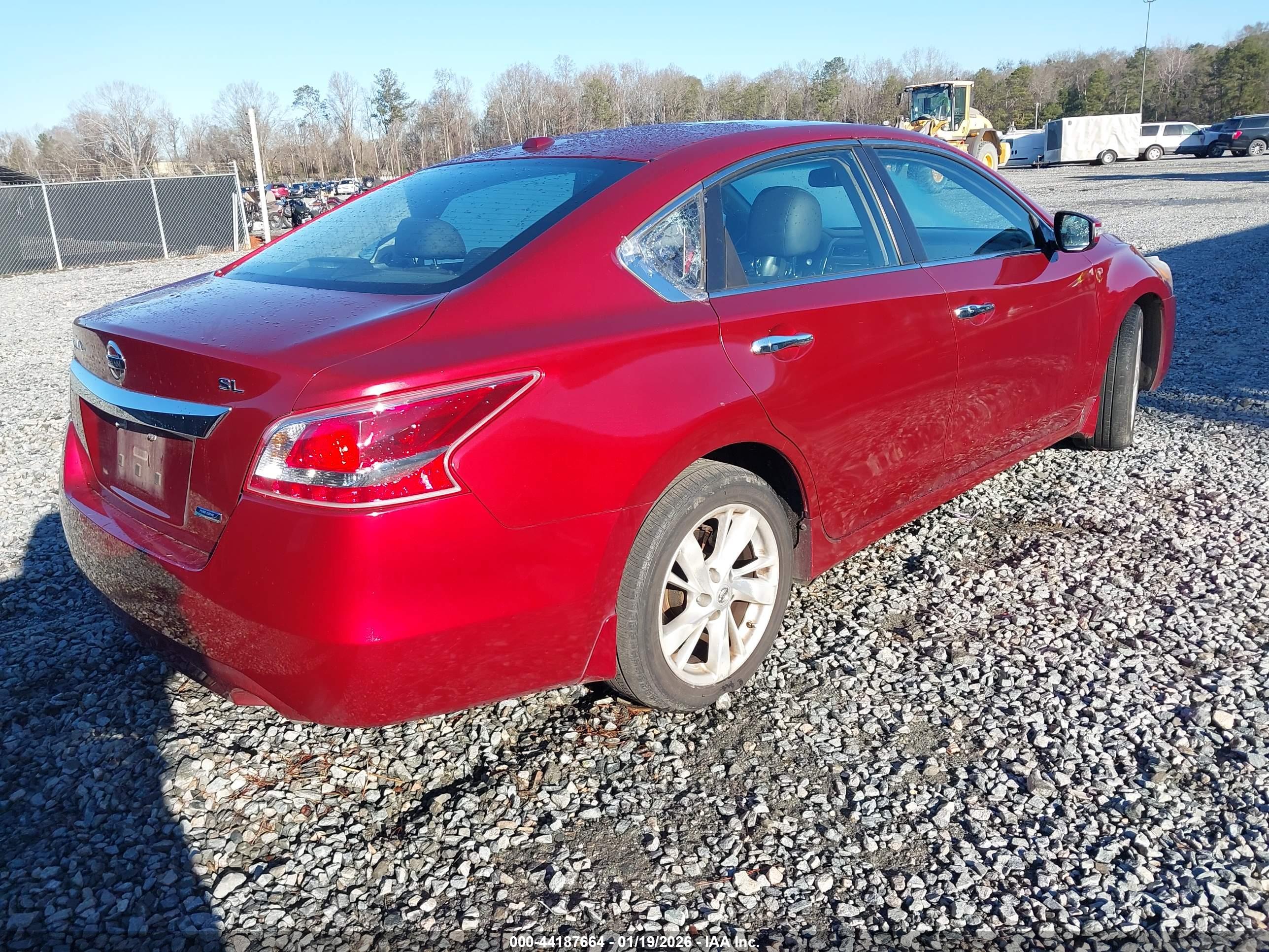 NISSAN ALTIMA image 4