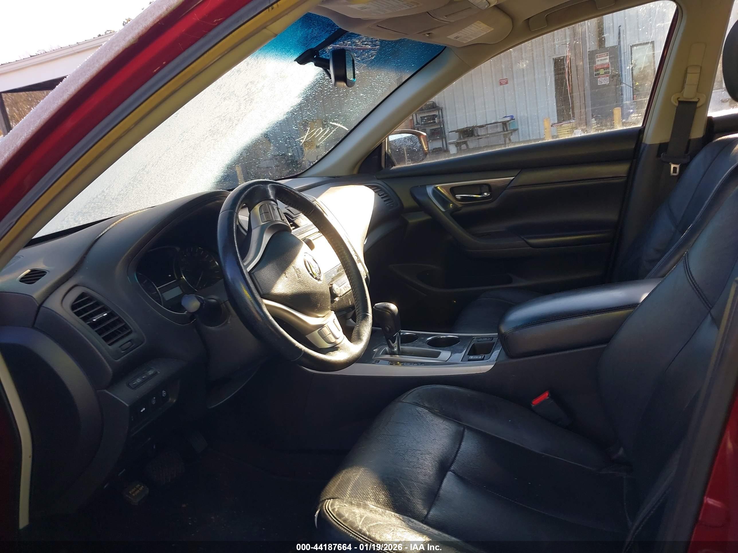 NISSAN ALTIMA image 5